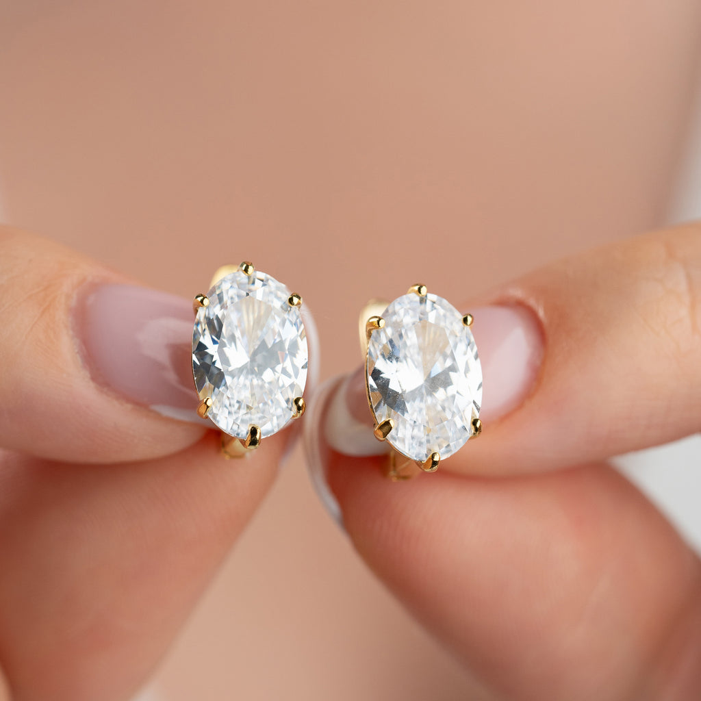 OVALA ÖRHÄNGEN MED KLAR ZIRKON | 925 SILVER