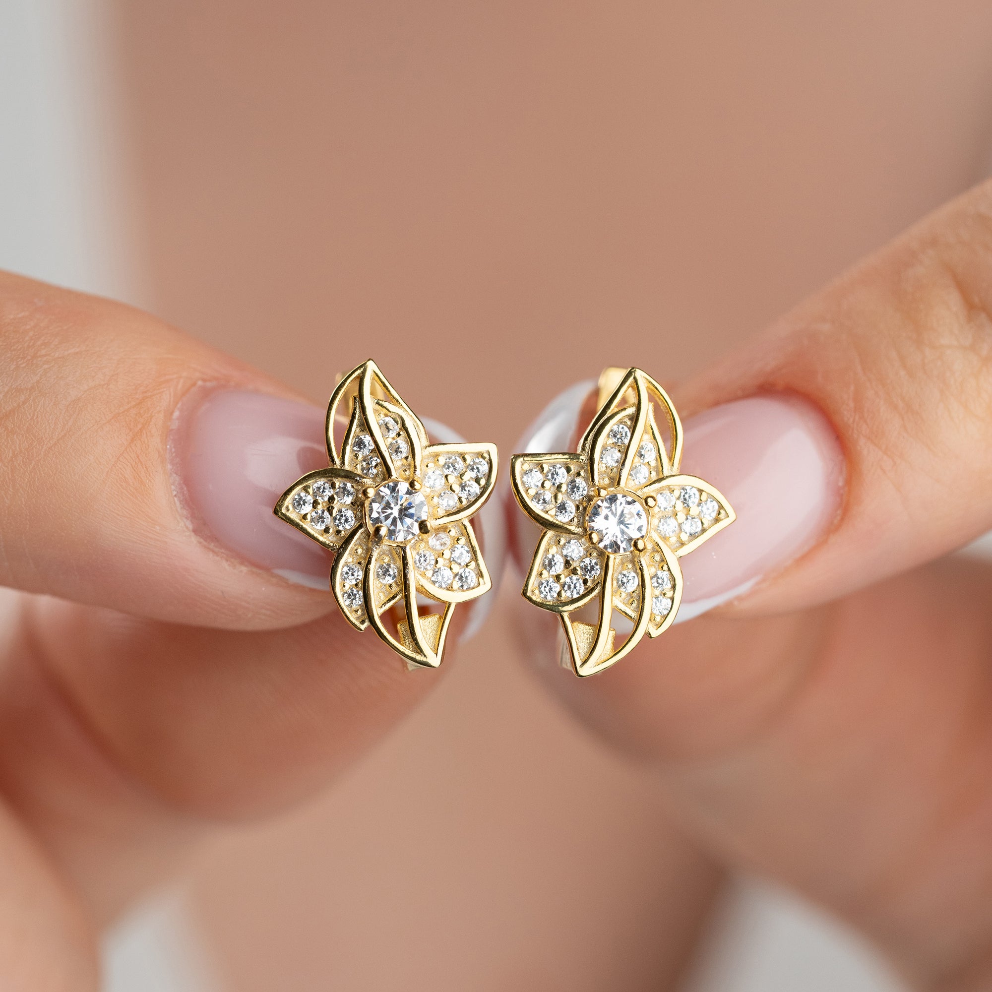 MINIMALISTISKA BLOMÖRHÄNGEN | 925 SILVER