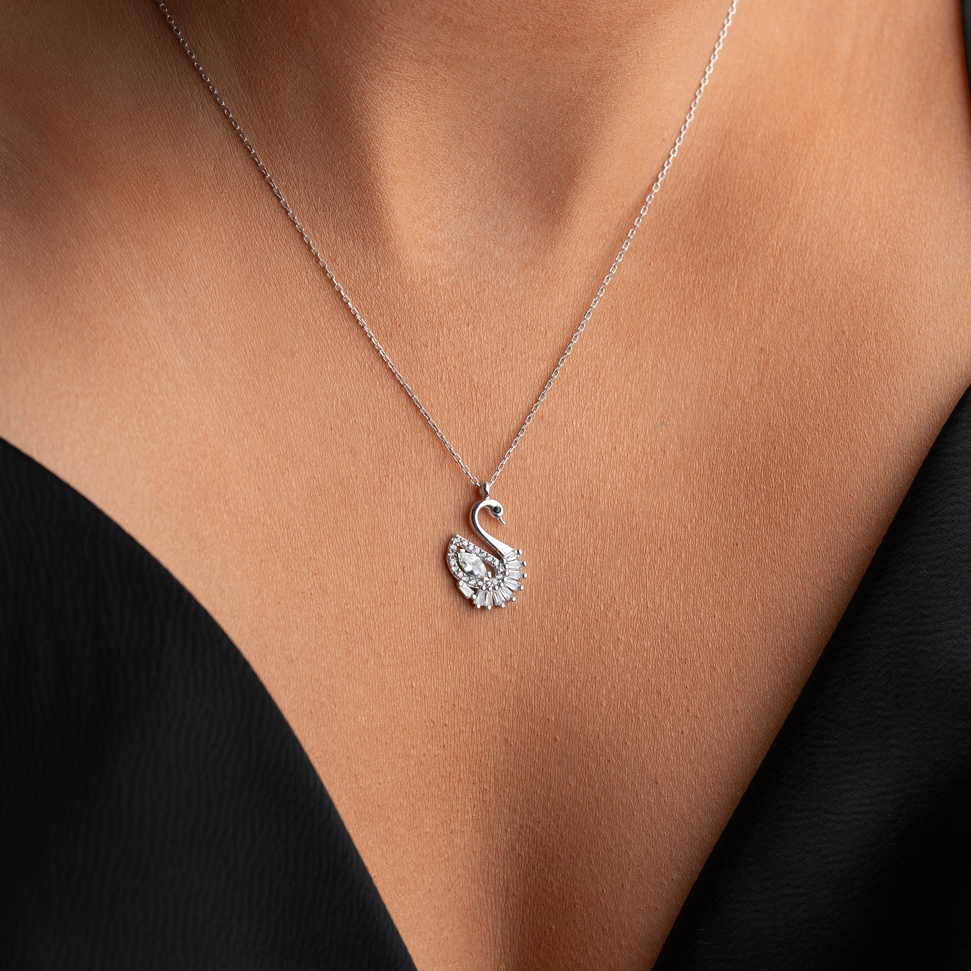 SVANHALSBAND MED ZIRKON | 925 SILVER