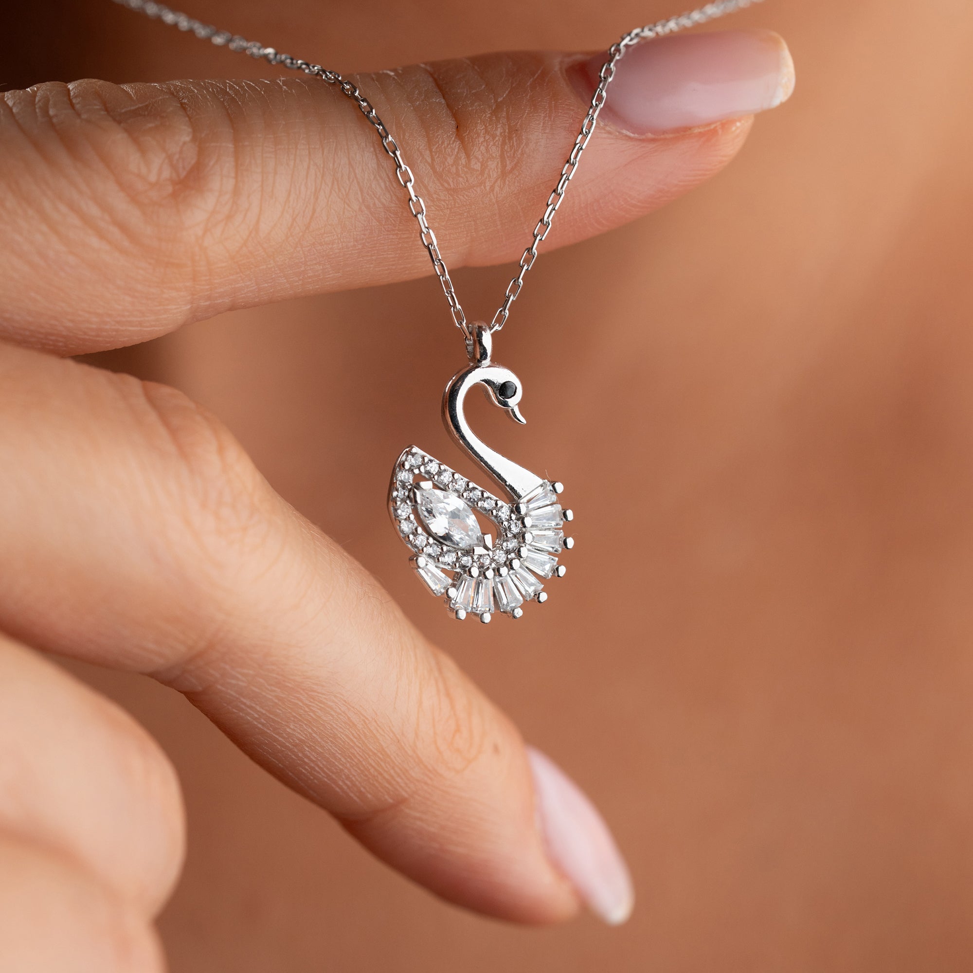 SVANHALSBAND MED ZIRKON | 925 SILVER
