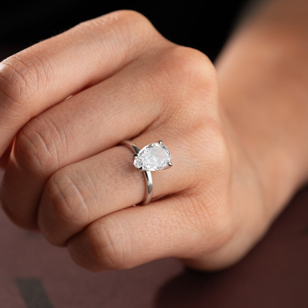 DROPPSTENSRING | 925 SILVER