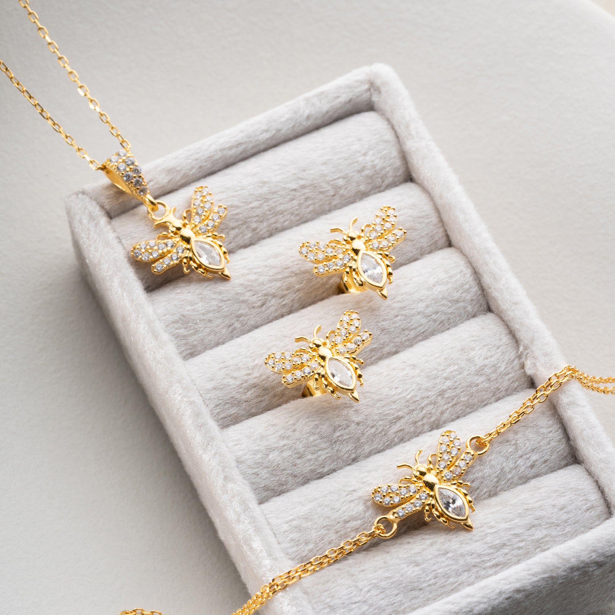 BIKRAGA | ARMBAND | ÖRONHÄNGNINGSSET | 925 SILVER