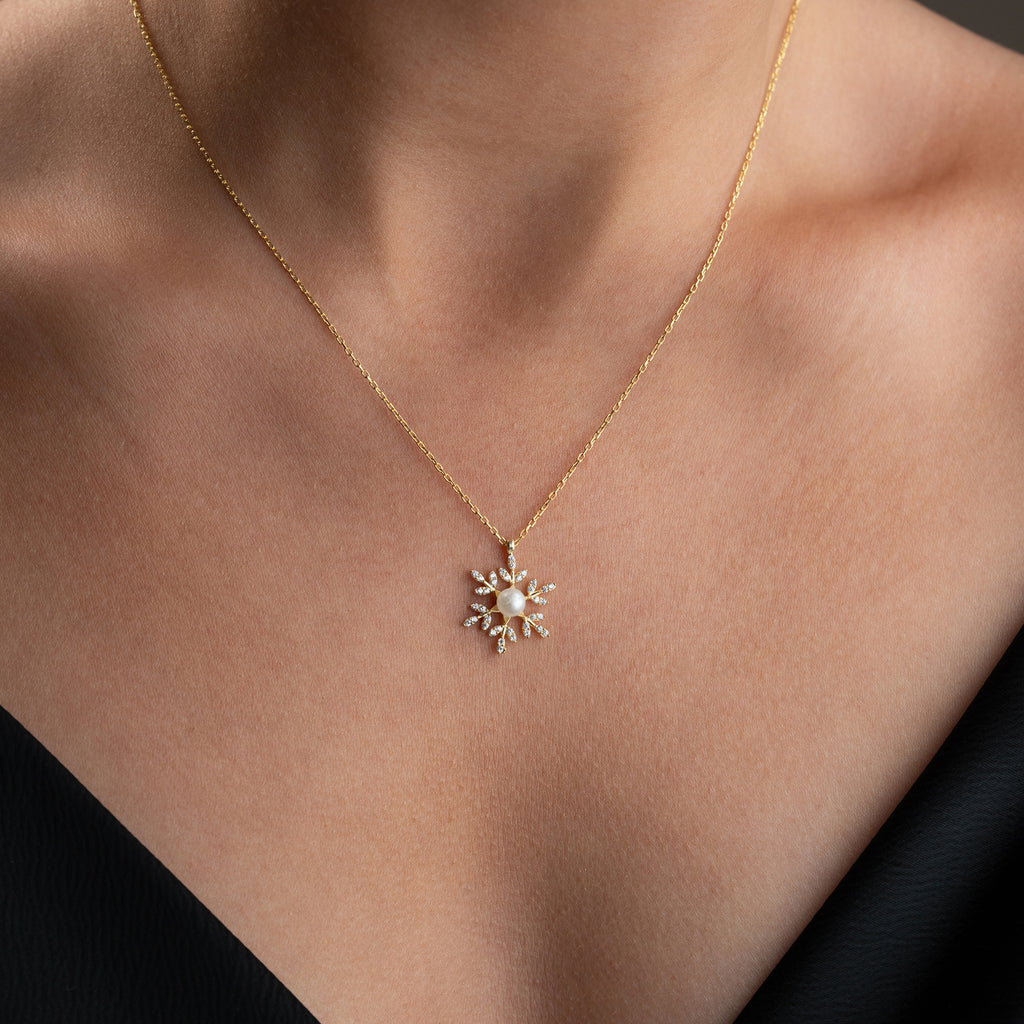 SNÖFLINGA PÄRL KRAGE| 925 SILVER