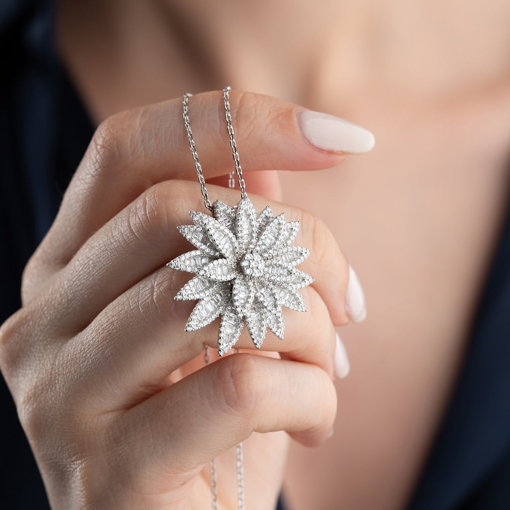 ZIRKONIA LOTUS HALSHALSBAND | 925 SILVER