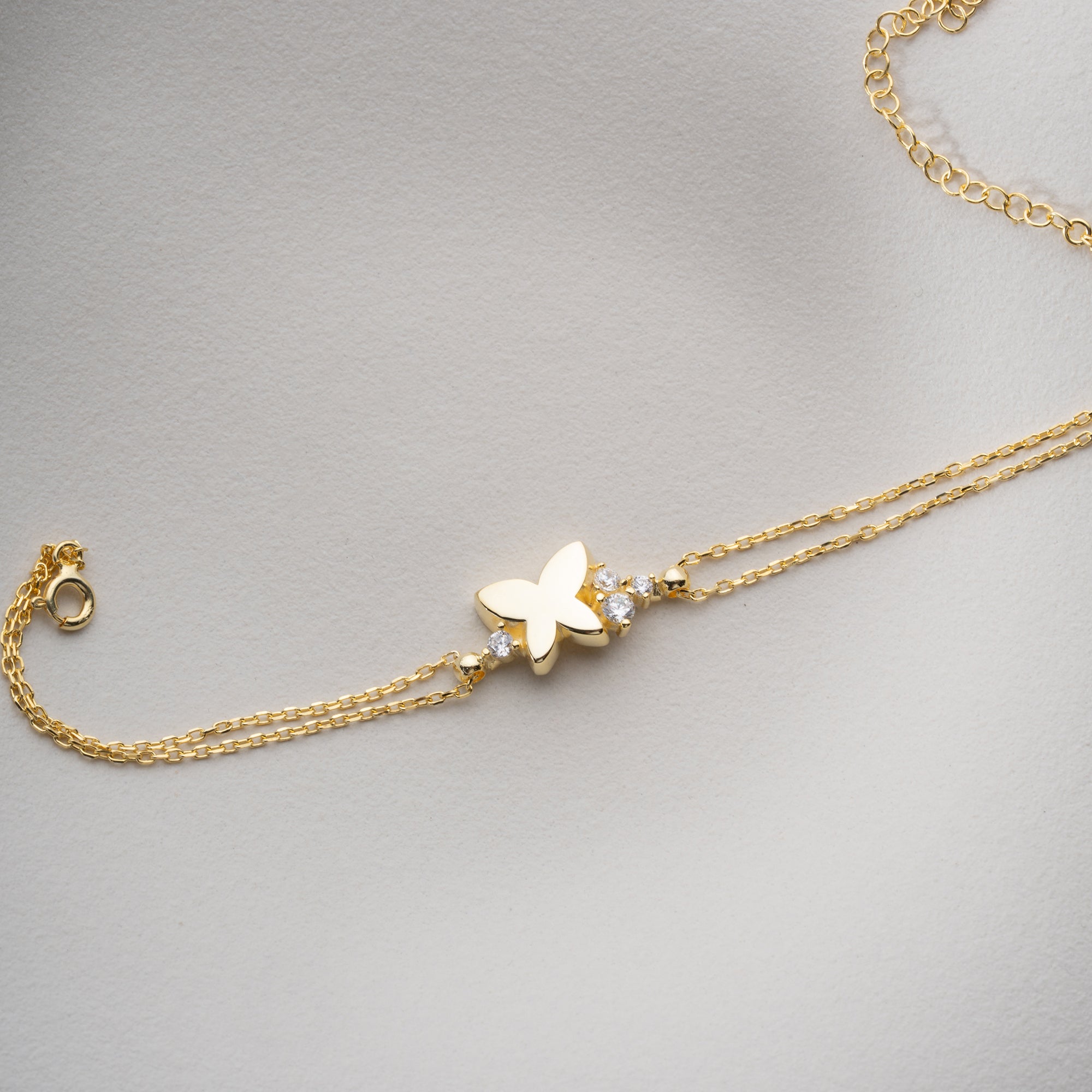 ARMBAND MED FJÄRILSSTEN | 925 SILVER