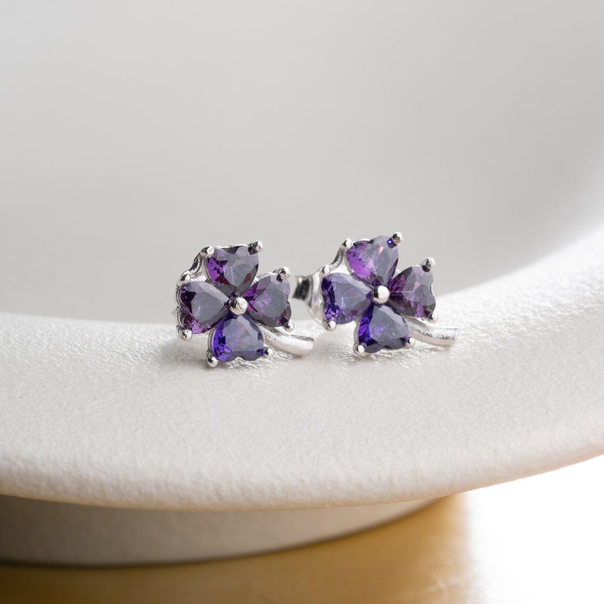 KLÖVER LILA ÖGONHÄNGNING | 925 SILVER