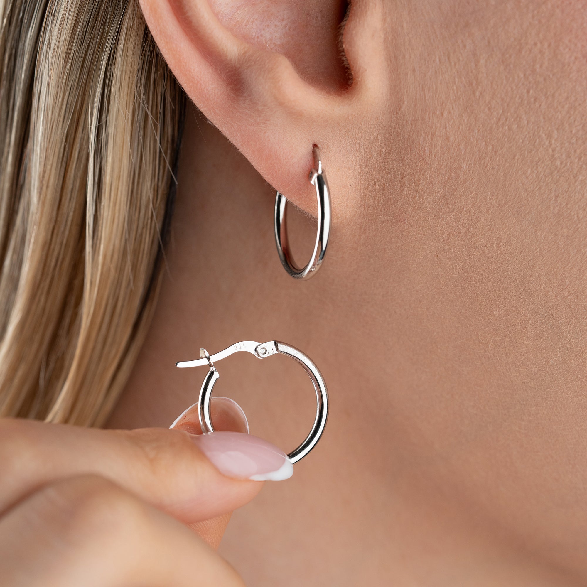 FINA SILVERÖRHÄNGEN | 925 SILVER