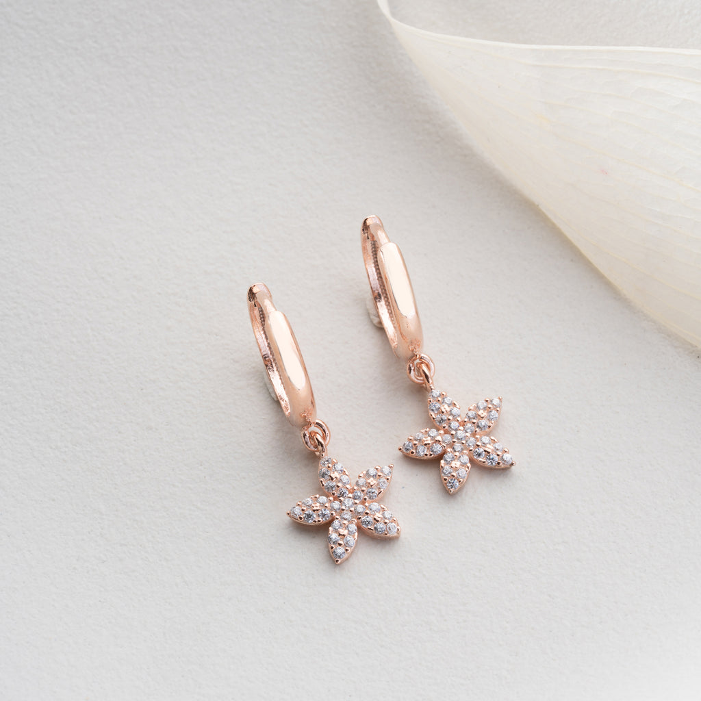 STJÄNSTERÖRHÄNGEN | 925 SILVER