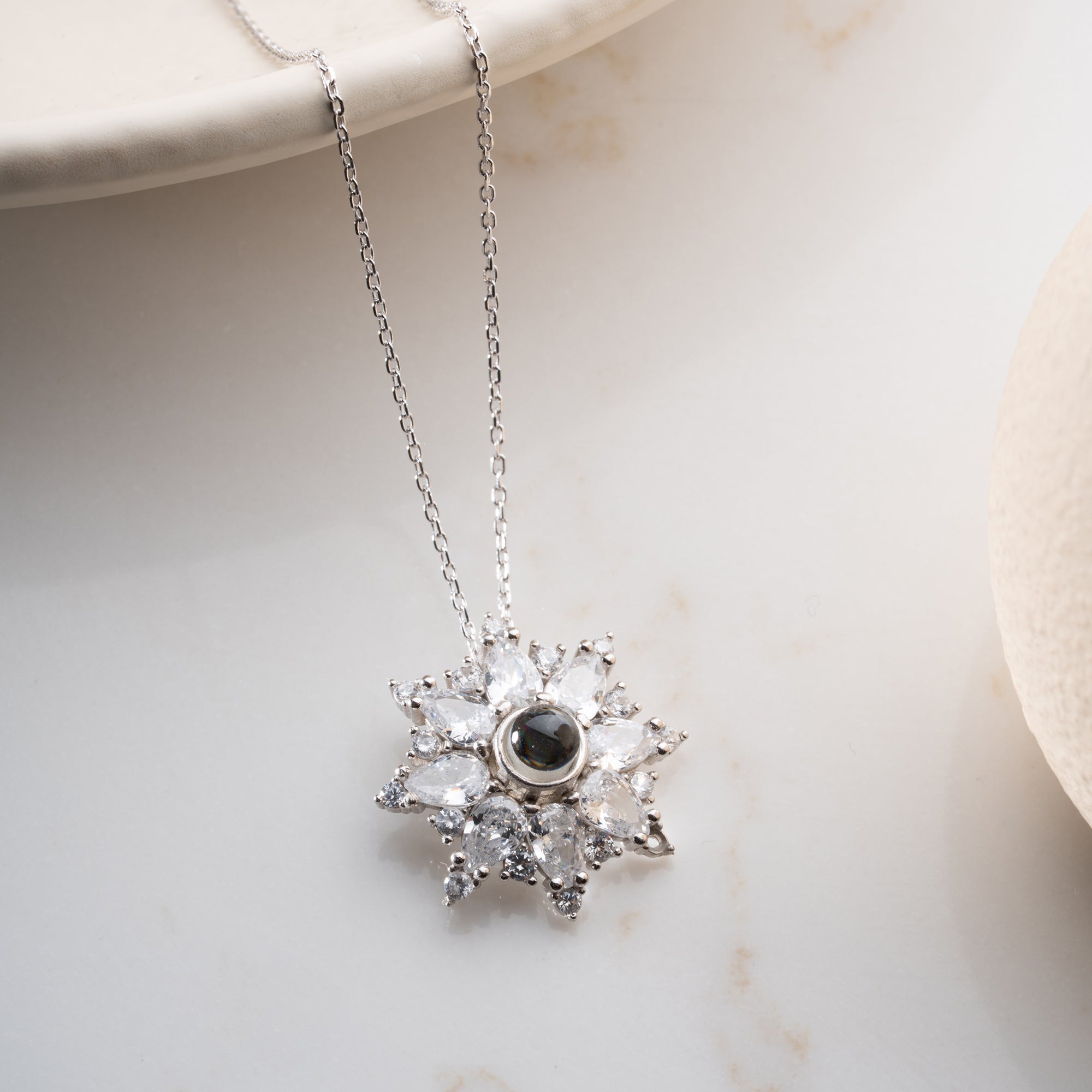 CRYSTAL LOTUS KEDJA | 925 SILVER 