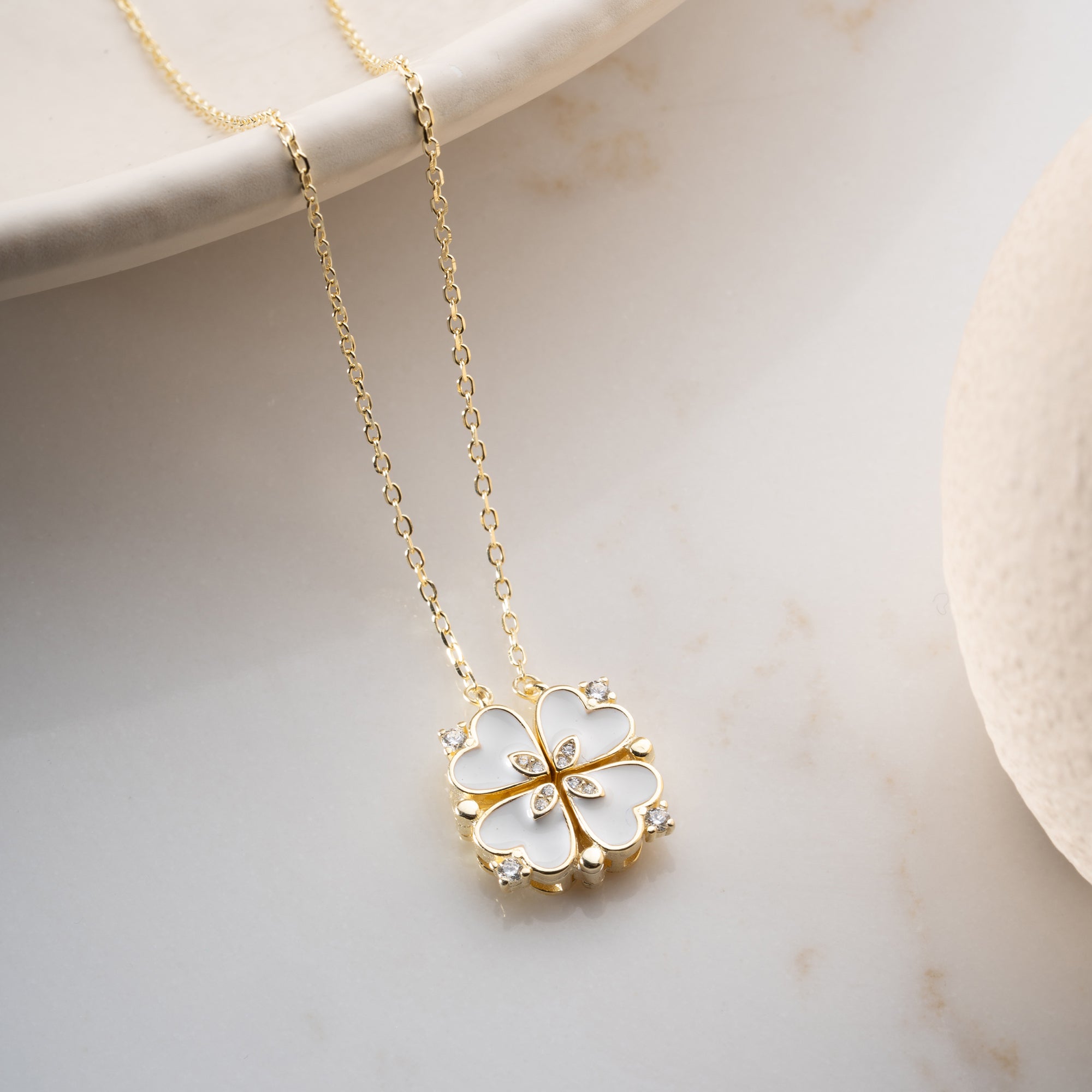 PEVE HJÄRTA KRAGE | 925 SILVER 