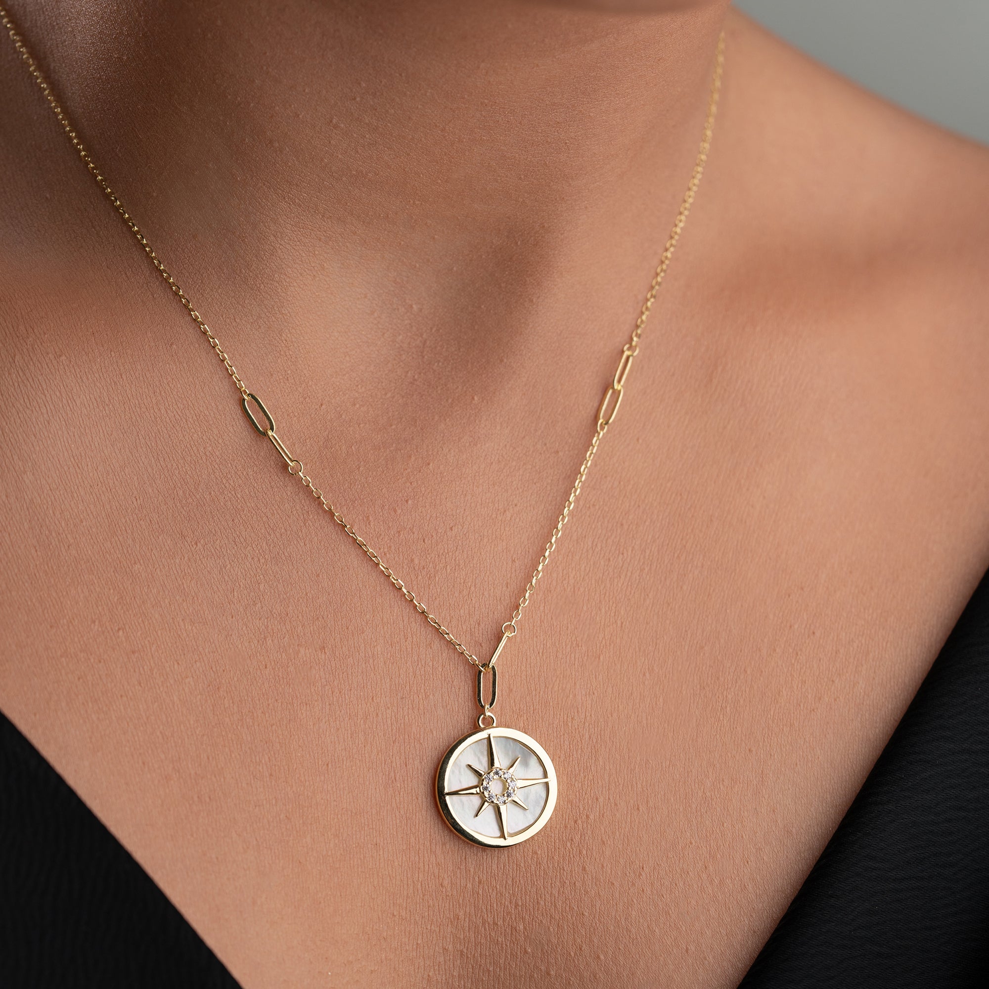 GULDPOLSTJÄRNEHALSBAND | 925 SILVER