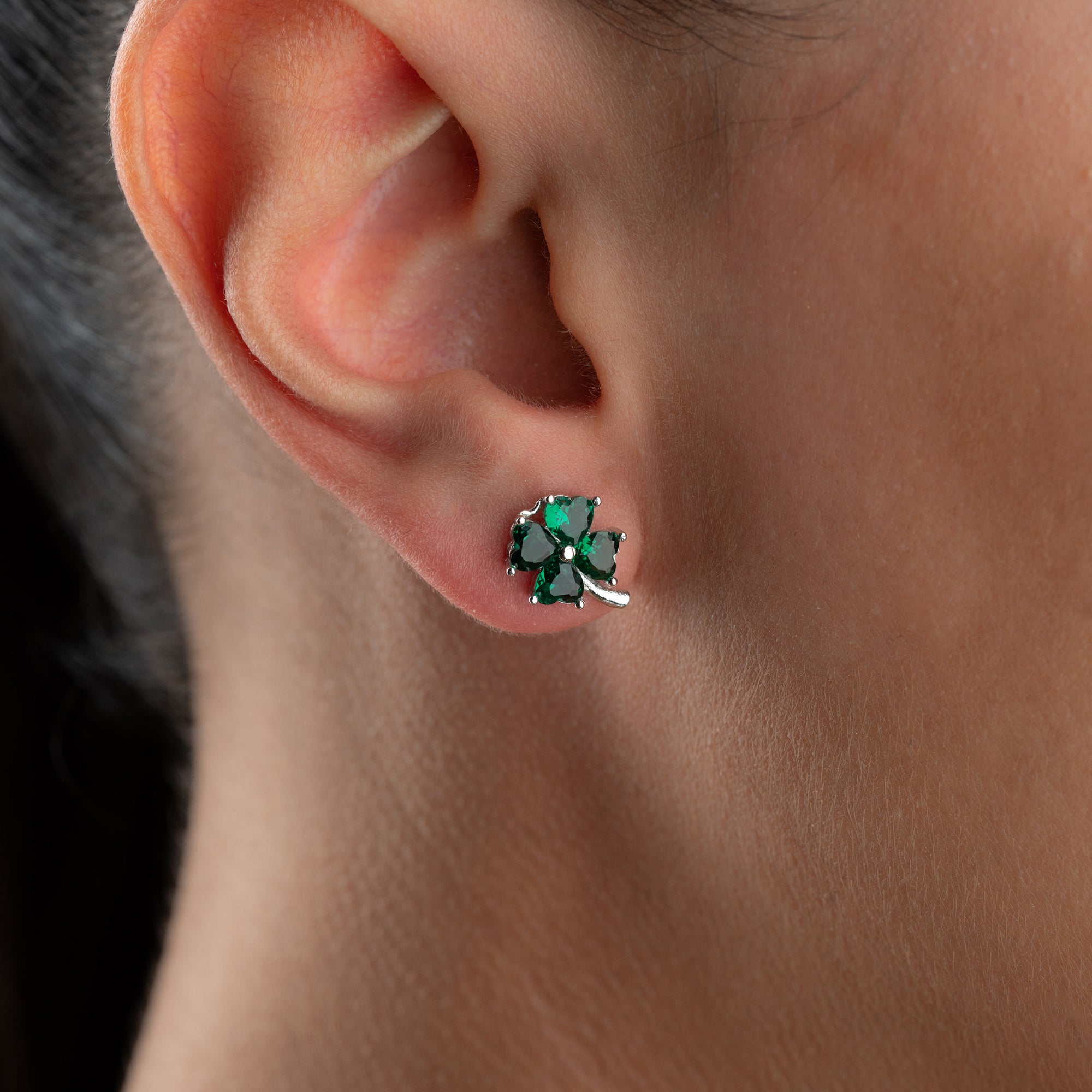 KLÖVER GRÖNA ÖRHÄNGEN | 925 SILVER