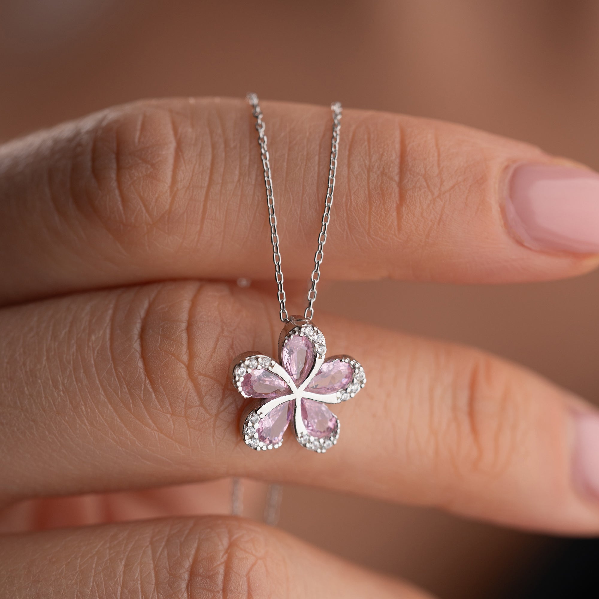 ROSA PRÄSTKRAGEHALSBAND | 925 SILVER