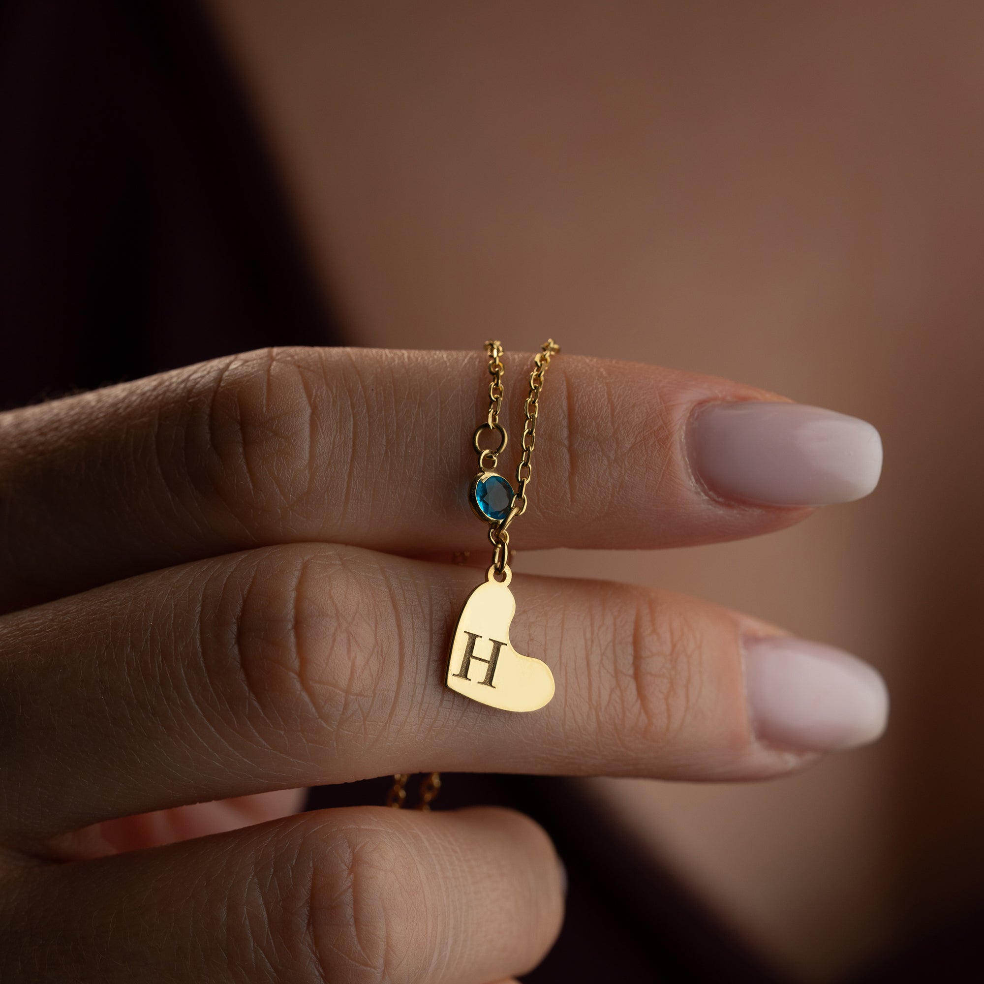 KRAGE MED HJÄRTA FÖDELSESTEN | 925 SILVER