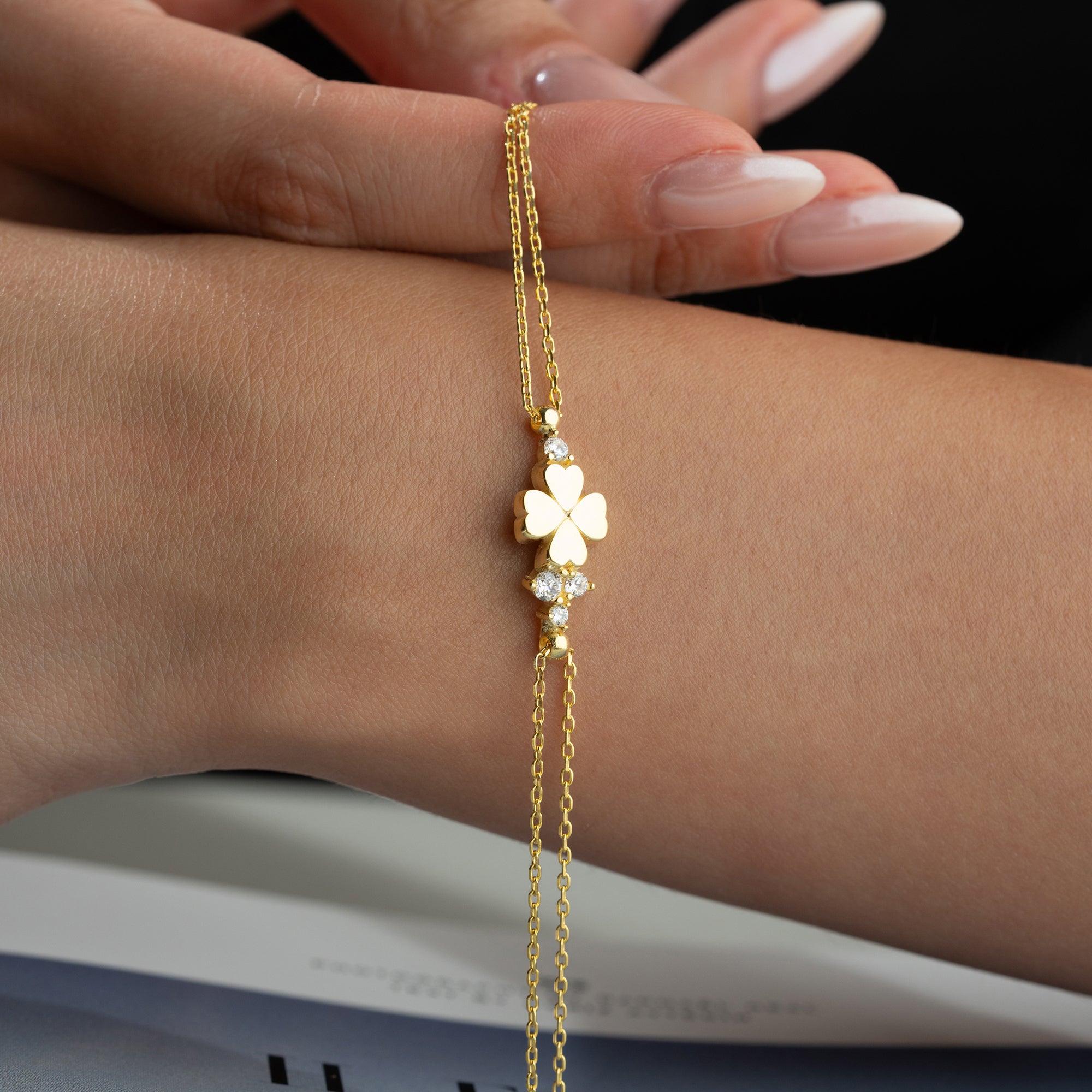 KLÖVER STEN ARMBAND | 925 SILVER