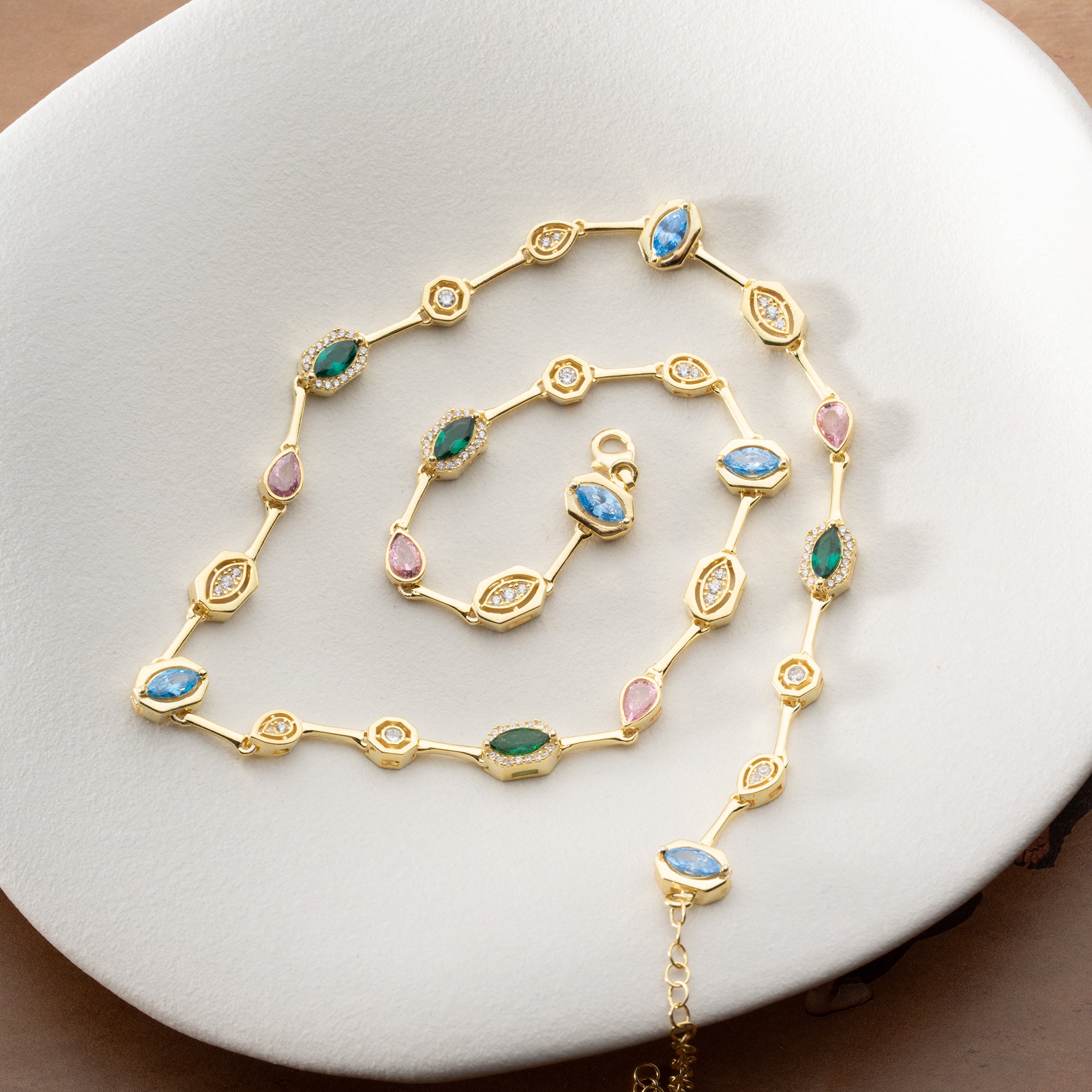 FÄRGRIKT BIJOU KRAGE | 925 SILVER