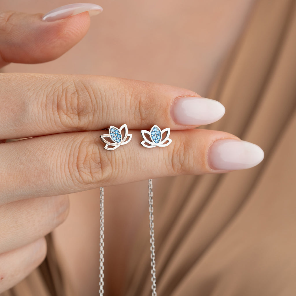 LOTUSÖRHÄNGEN MED BLÅ ZIRKONER | 925 SILVER