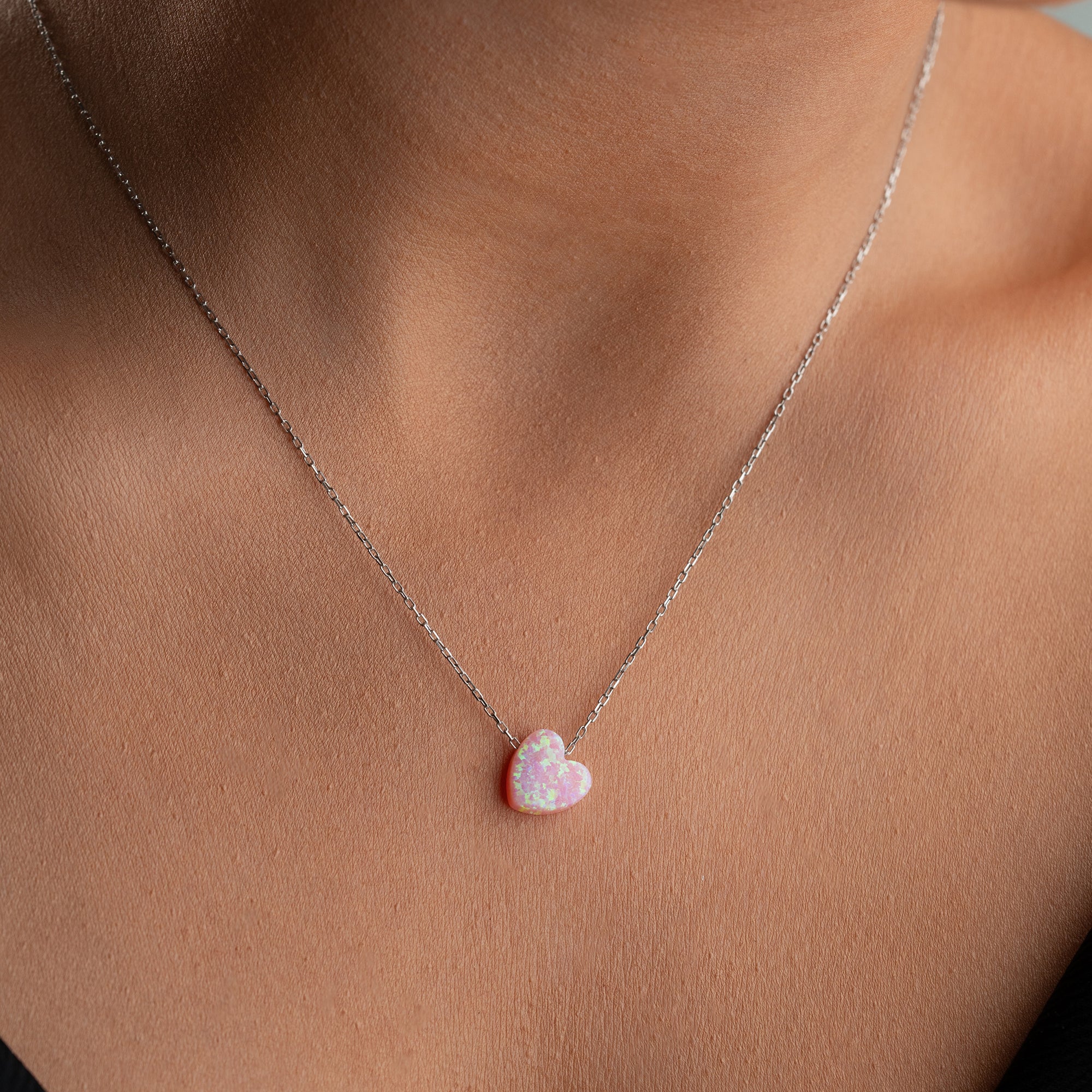 HALSBAND MED ROSA OPALHJÄRTA | 925 SILVER