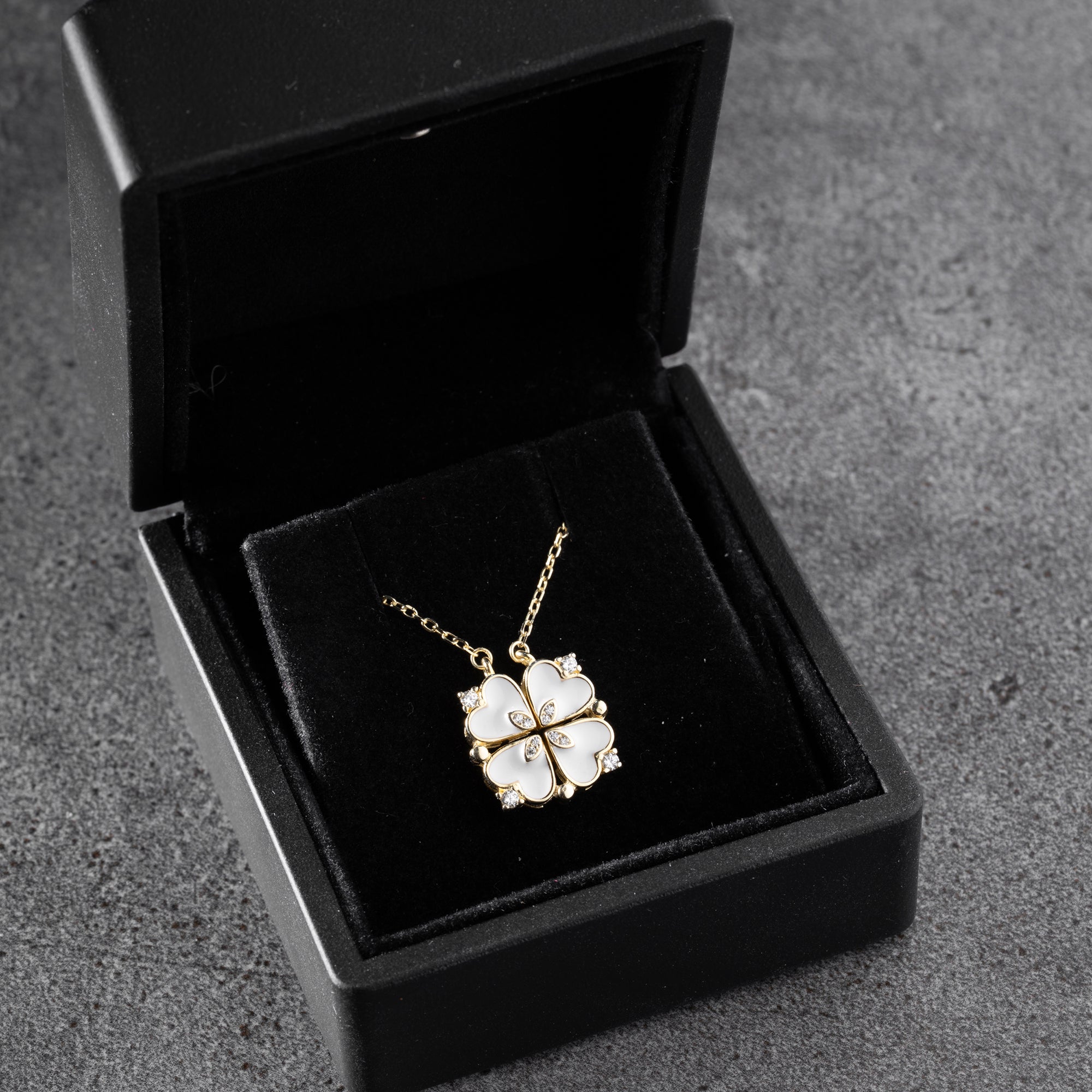 PEVE HJÄRTA KRAGE | 925 SILVER 