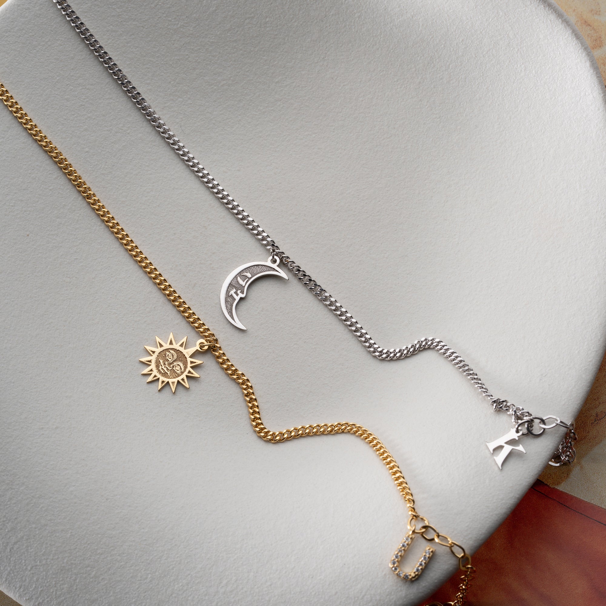 MÅNE SOL BOKSTAV PARTNERARMBAND | 925 SILVER