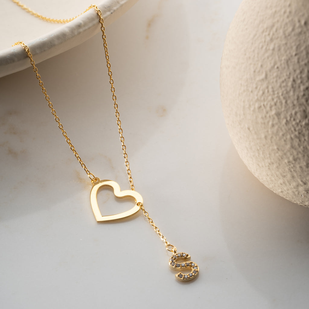 HJÄRTA MED INITAL KRAGE | 925 SILVER