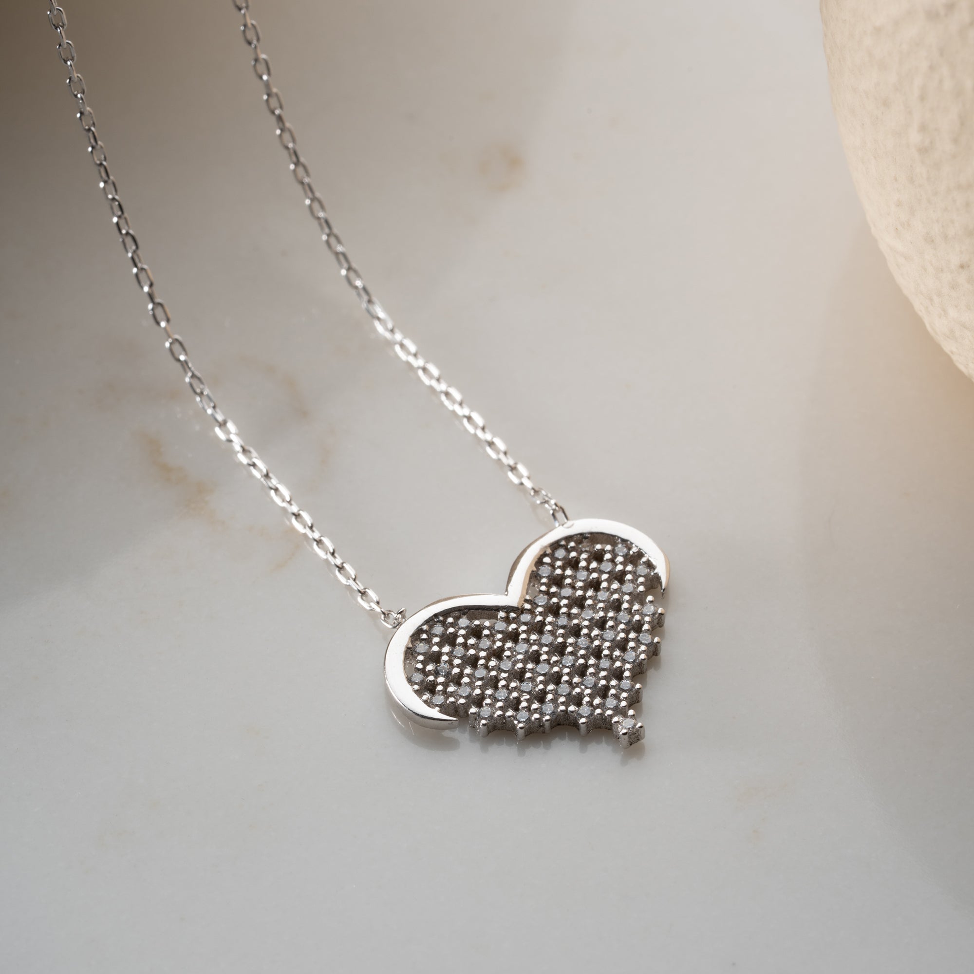 HJÄRTA KRAGE RHINESTONE STEN | 925 SILVER