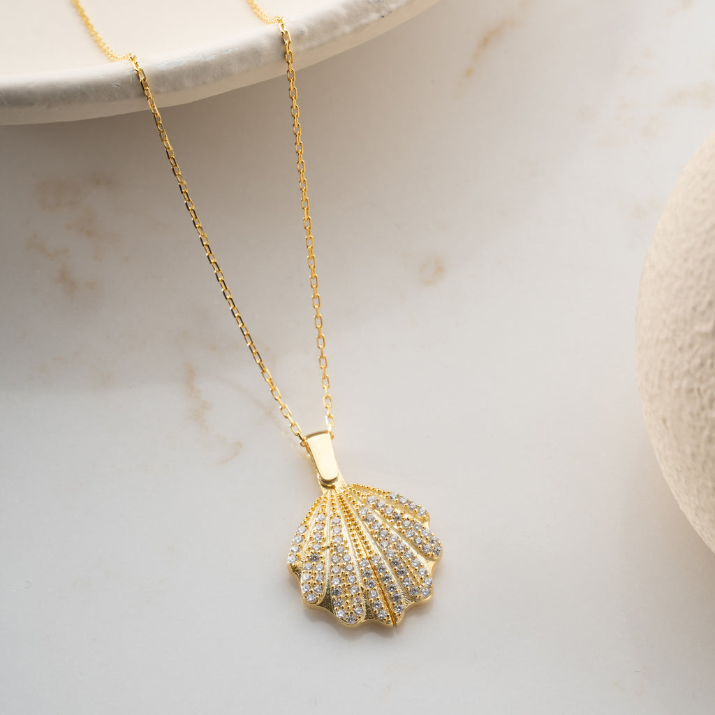 SKAL | KRAGE MED GRAVER | 925 SILVER