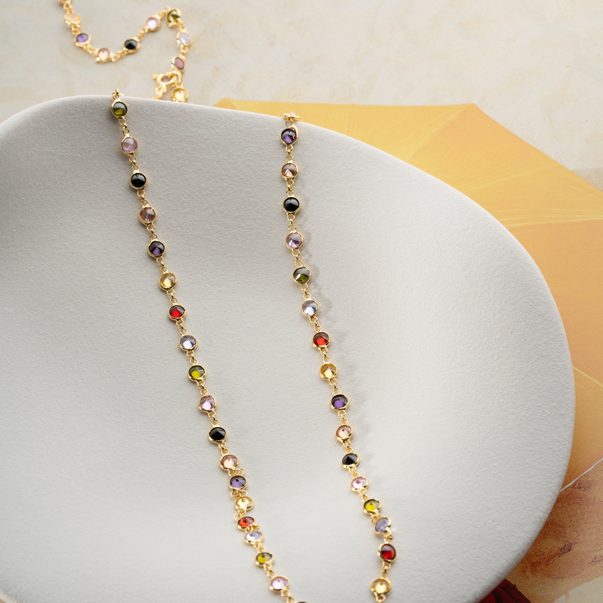 KRAGE i FÄRGERFÄRG ZIRCONIA STEN | 925 SILVER