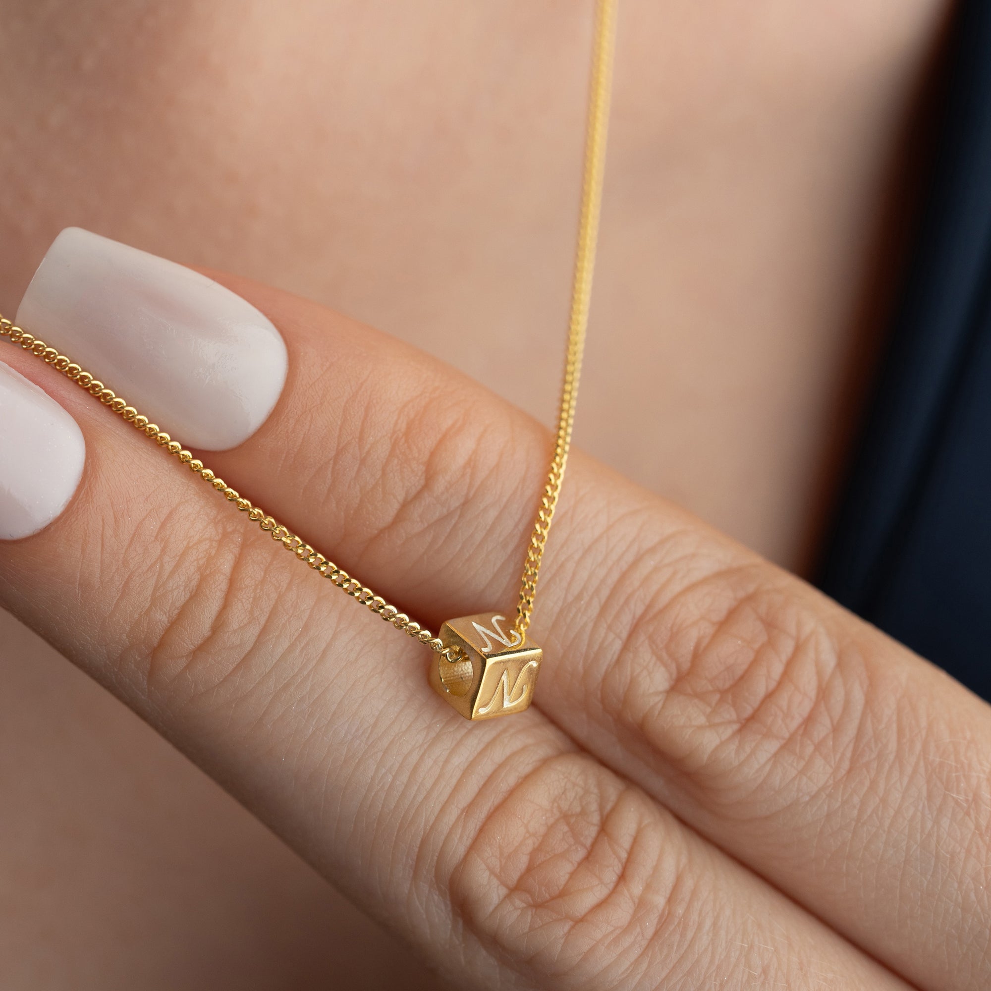 TÄRNINGBOKSTAV KRAGE | 925 SILVER