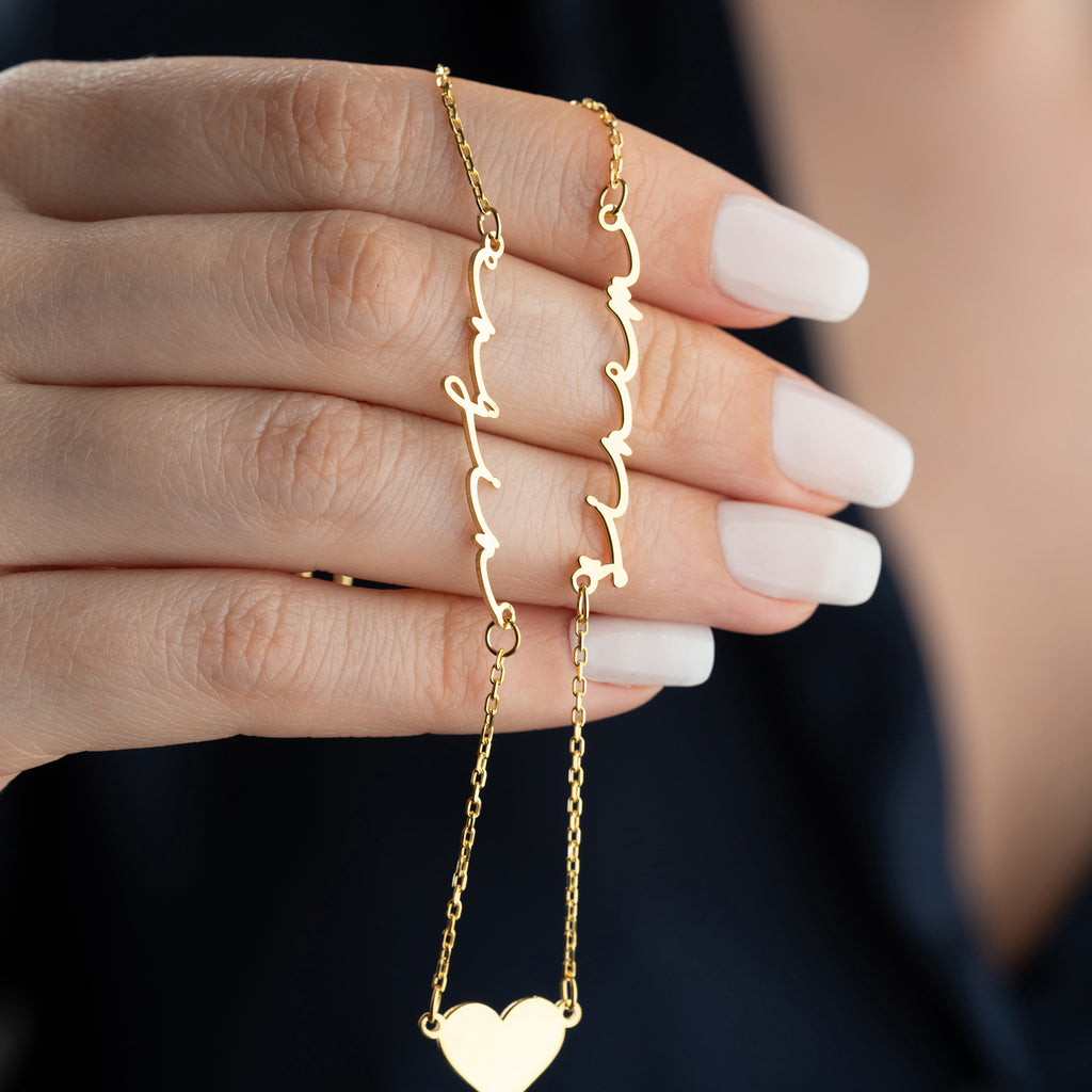 ENGELSKA NOTERA 2 HJÄRTA NAMN KRAGE | 925 SILVER