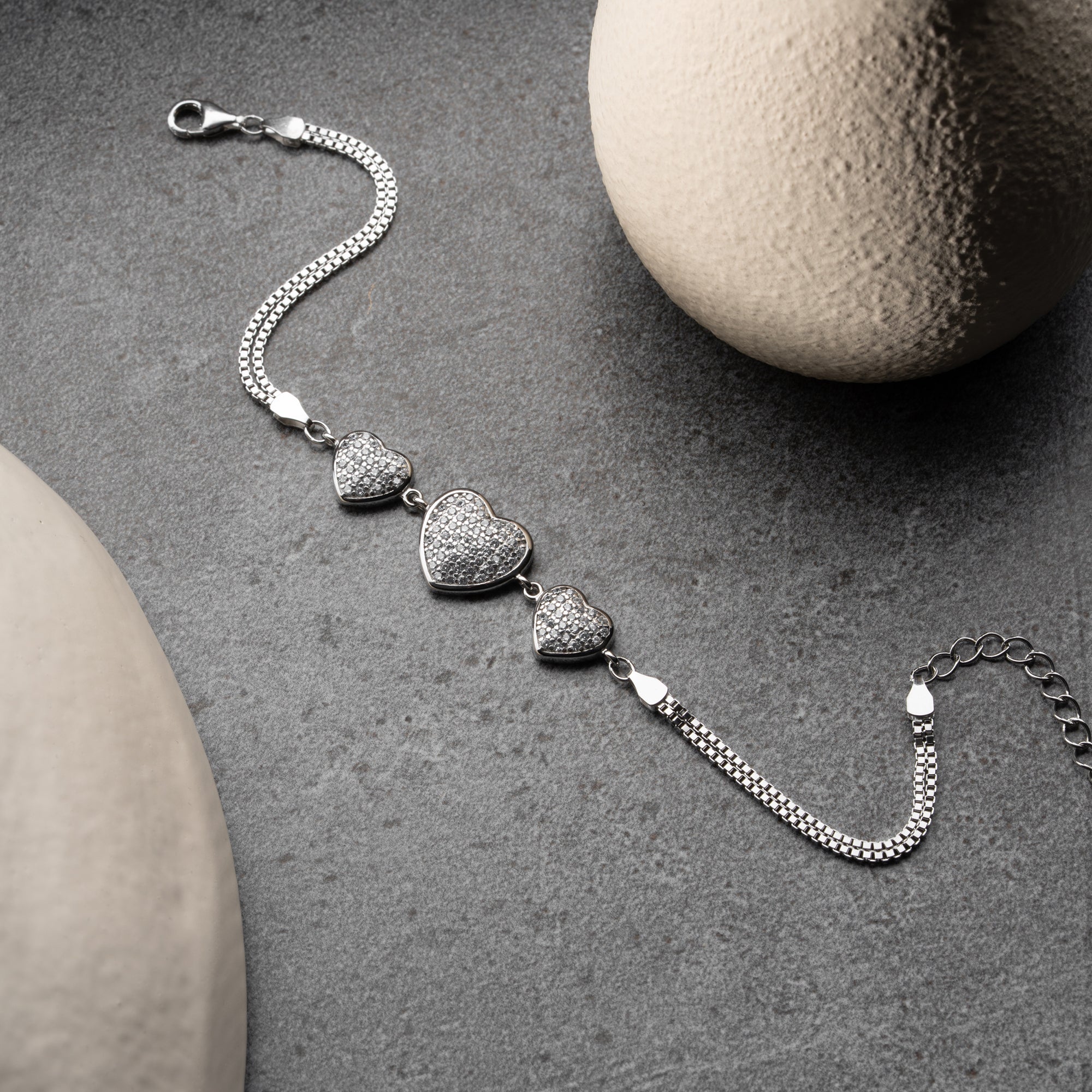 TREHJÄRTA ARMBAND | 925 SILVER