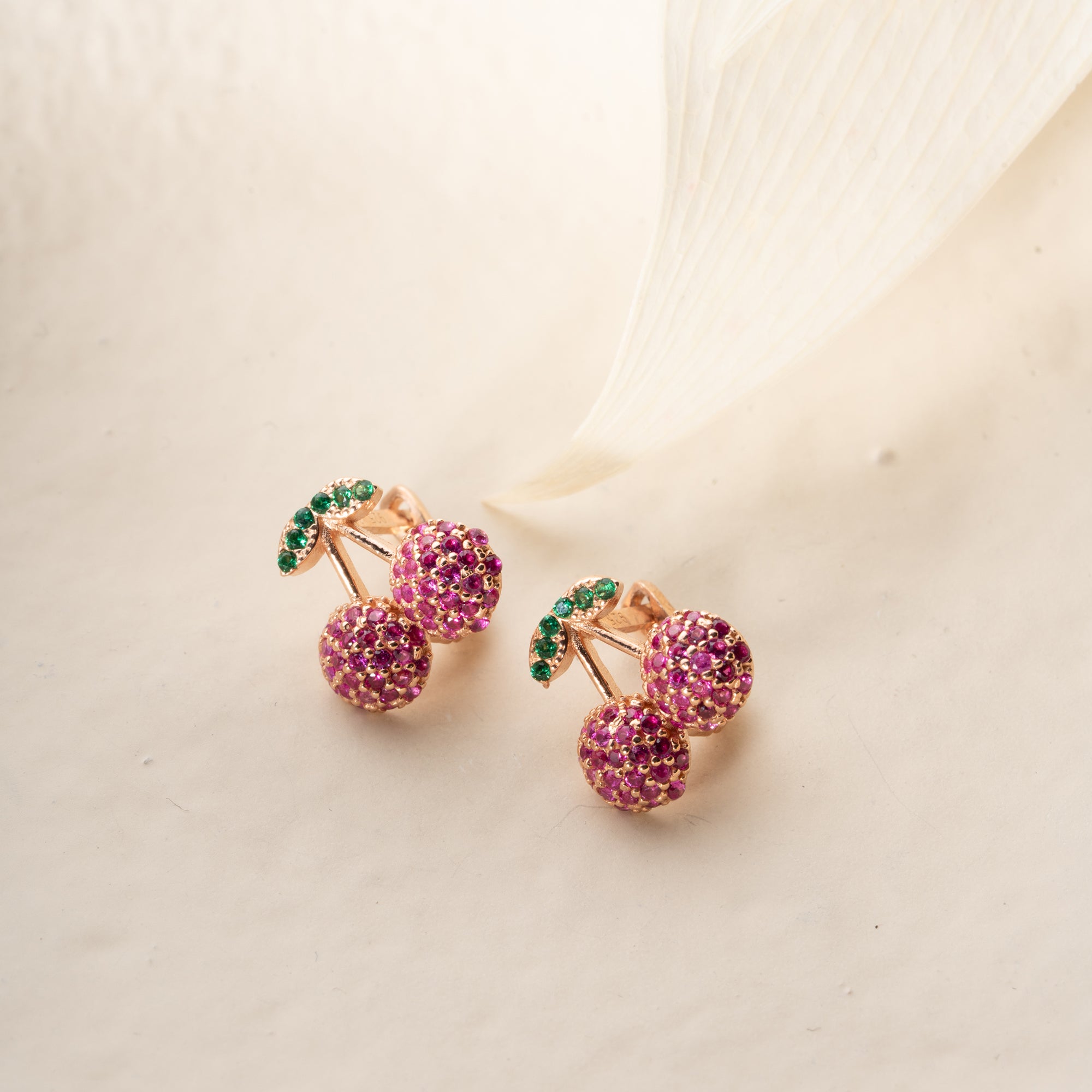 KÖRSBÄR ÖHANGEN | 925 SILVER