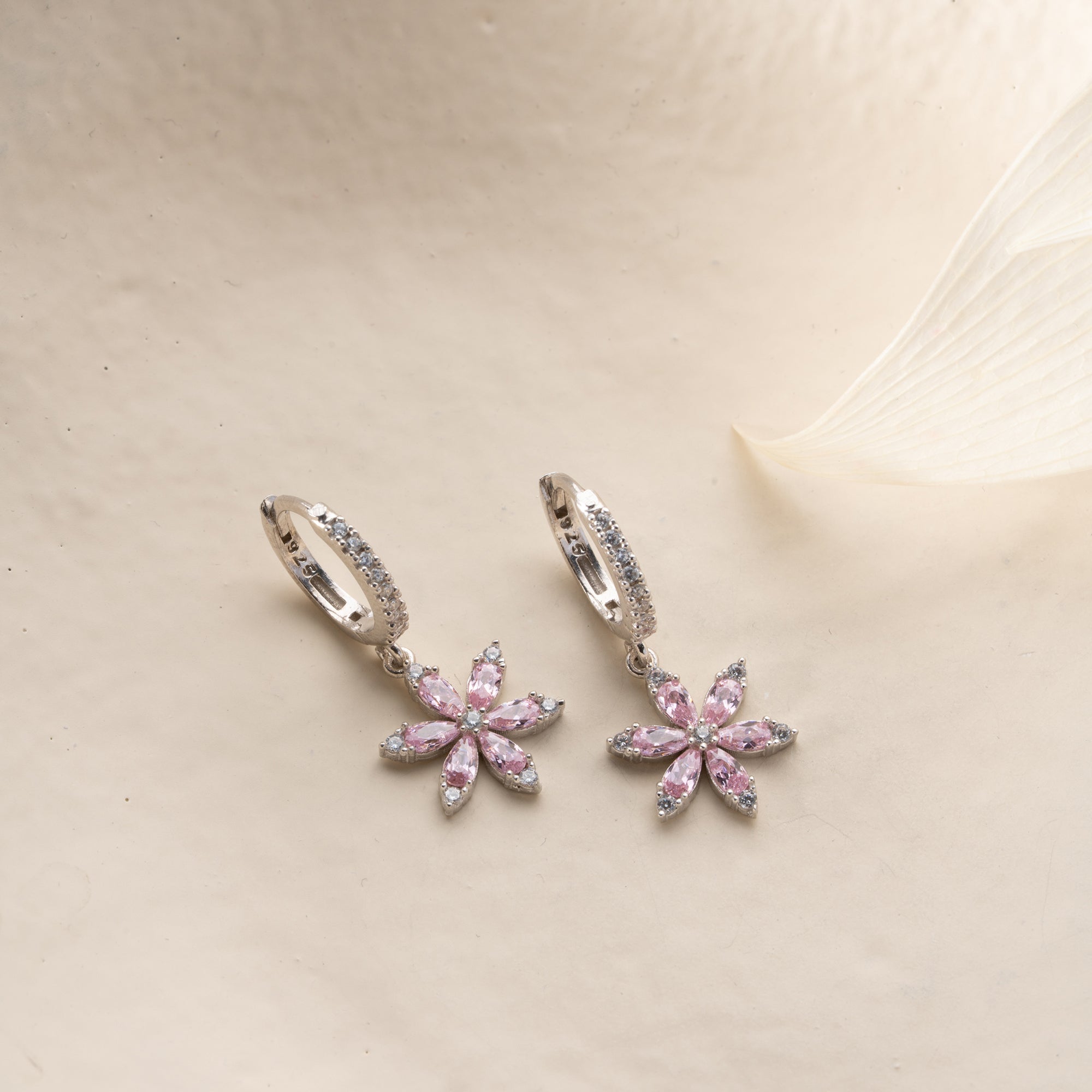 ROSA POLARIS ÖRONHÄNGAR | 925 SILVER