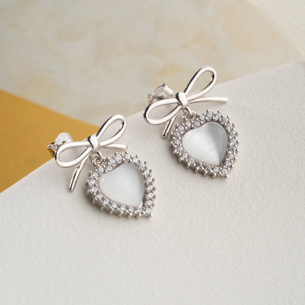 ROGG VIT HJÄRTA ÖGONHÄNGNING | 925 SILVER