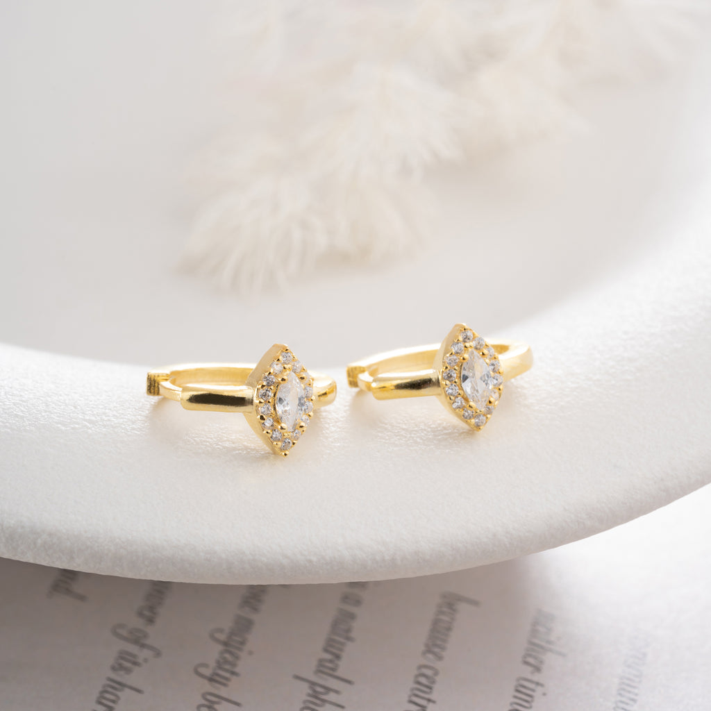 AMY ZIRKONIA ÖGONHÄNG | 925 SILVER