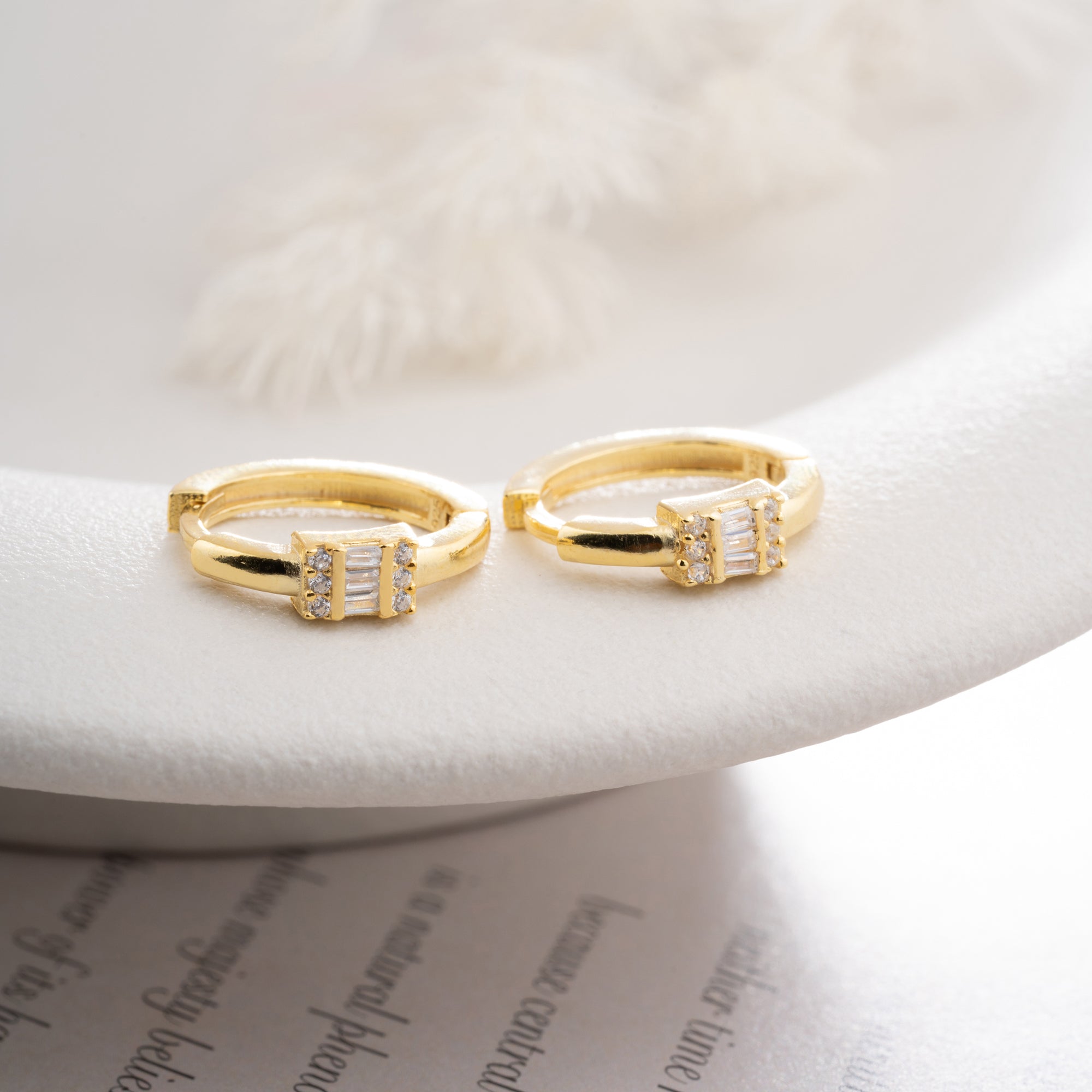 BEVERLY ÖRHÄNGEN | 925 SILVER