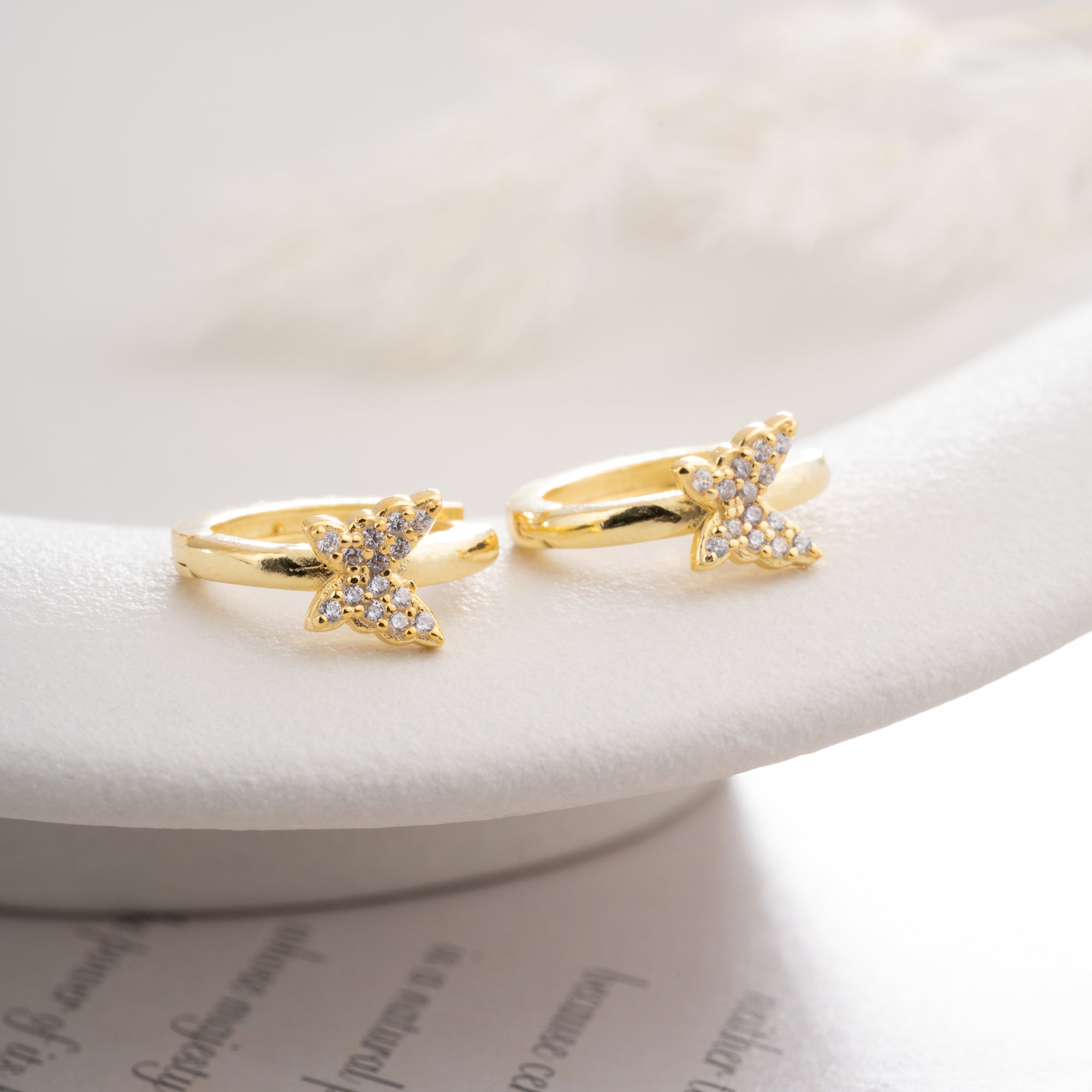 ARIA FJÄRILÖRHANGEN | 925 SILVER