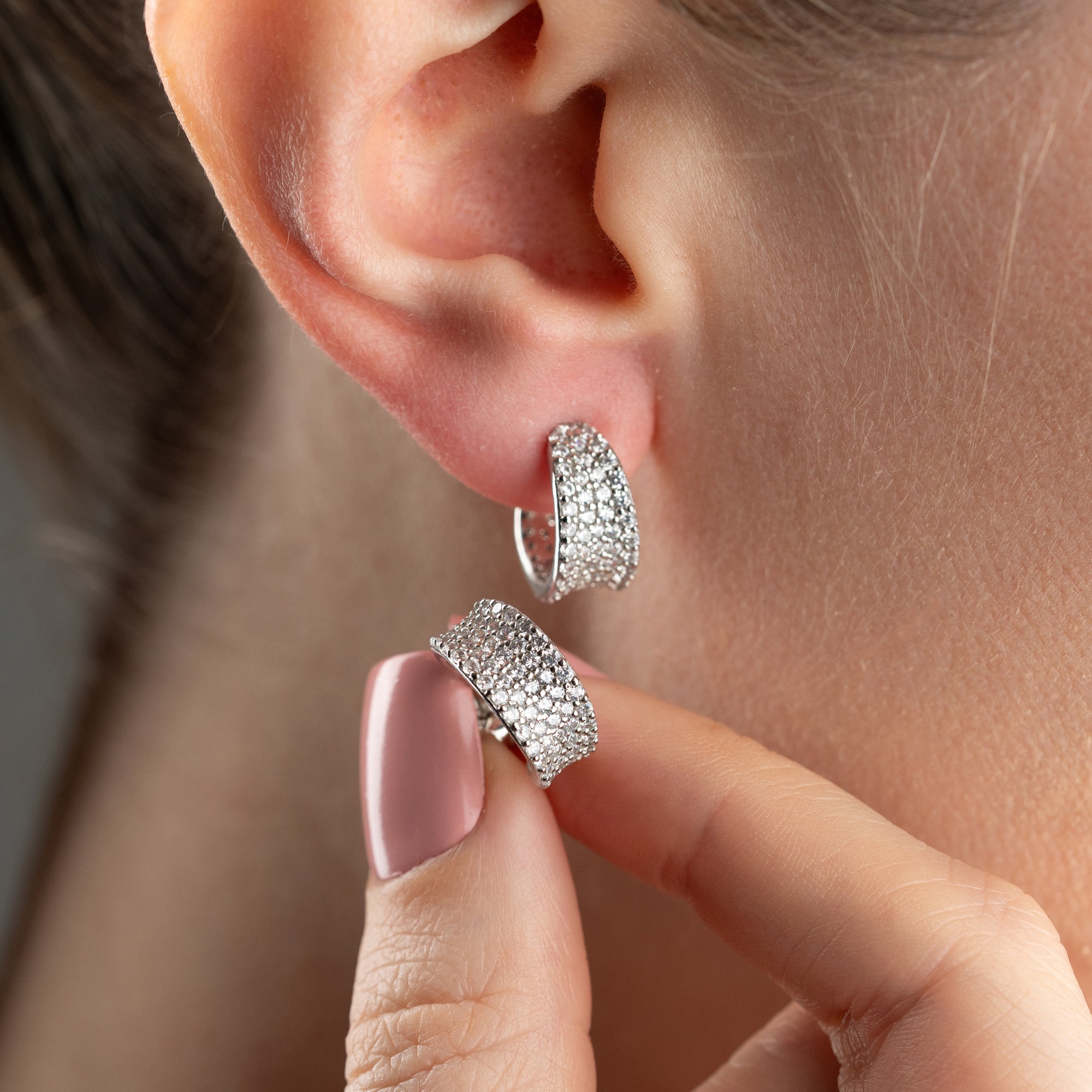 LEDA ÖRHÄNGEN | 925 SILVER