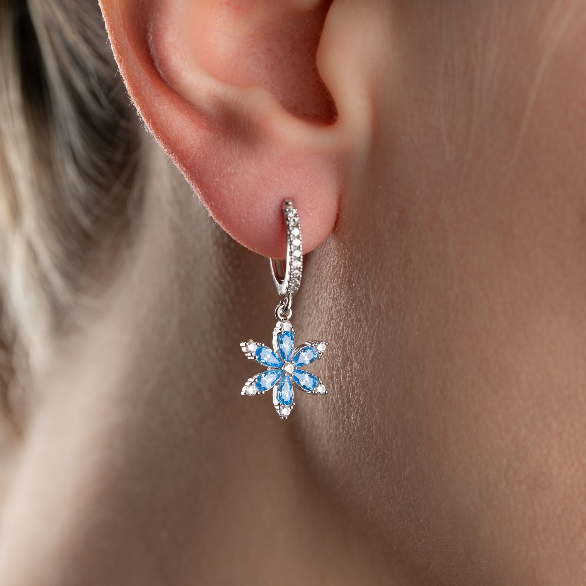 AQUA POLARIS ÖGONHÄNG | 925 SILVER