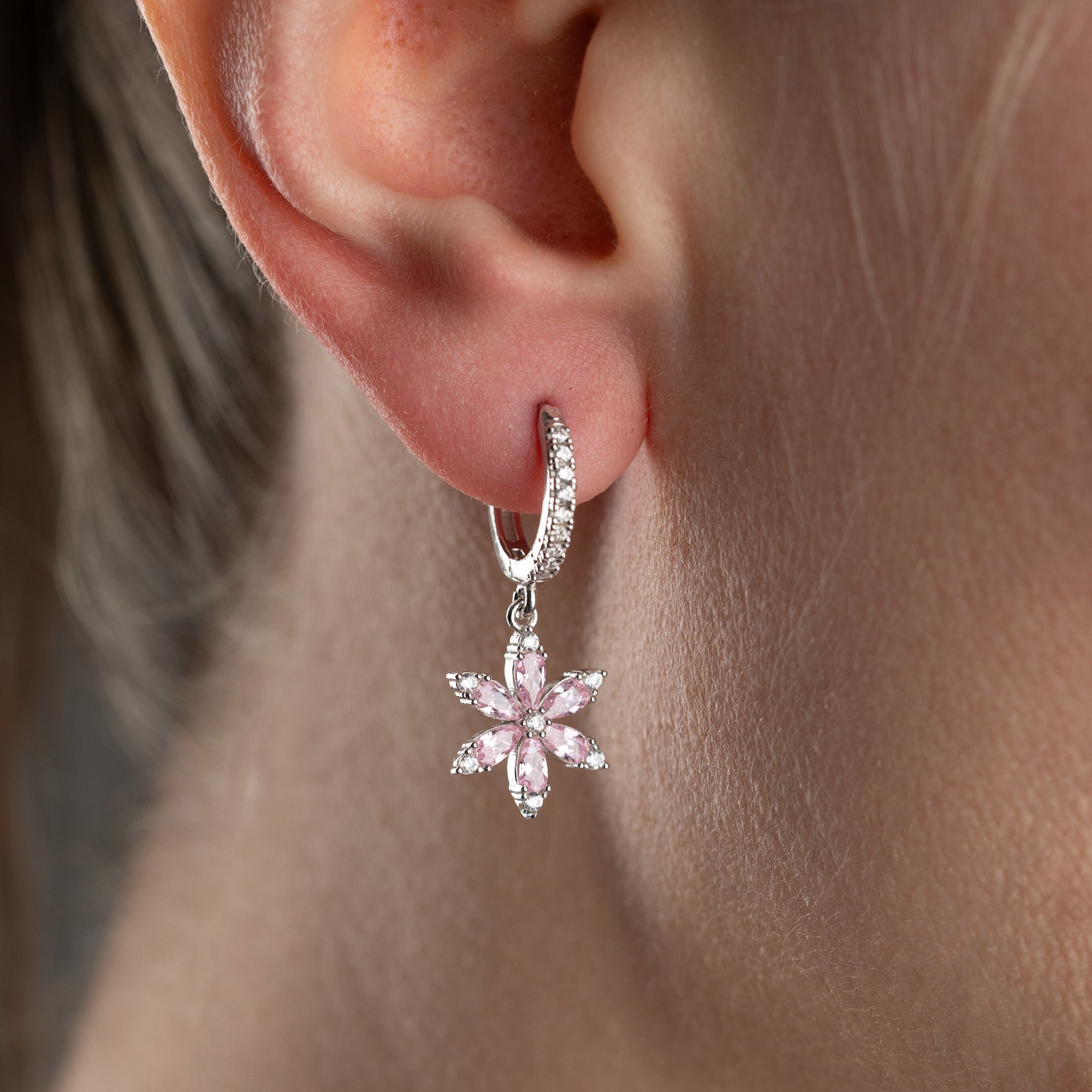 ROSA POLARIS ÖRONHÄNGAR | 925 SILVER