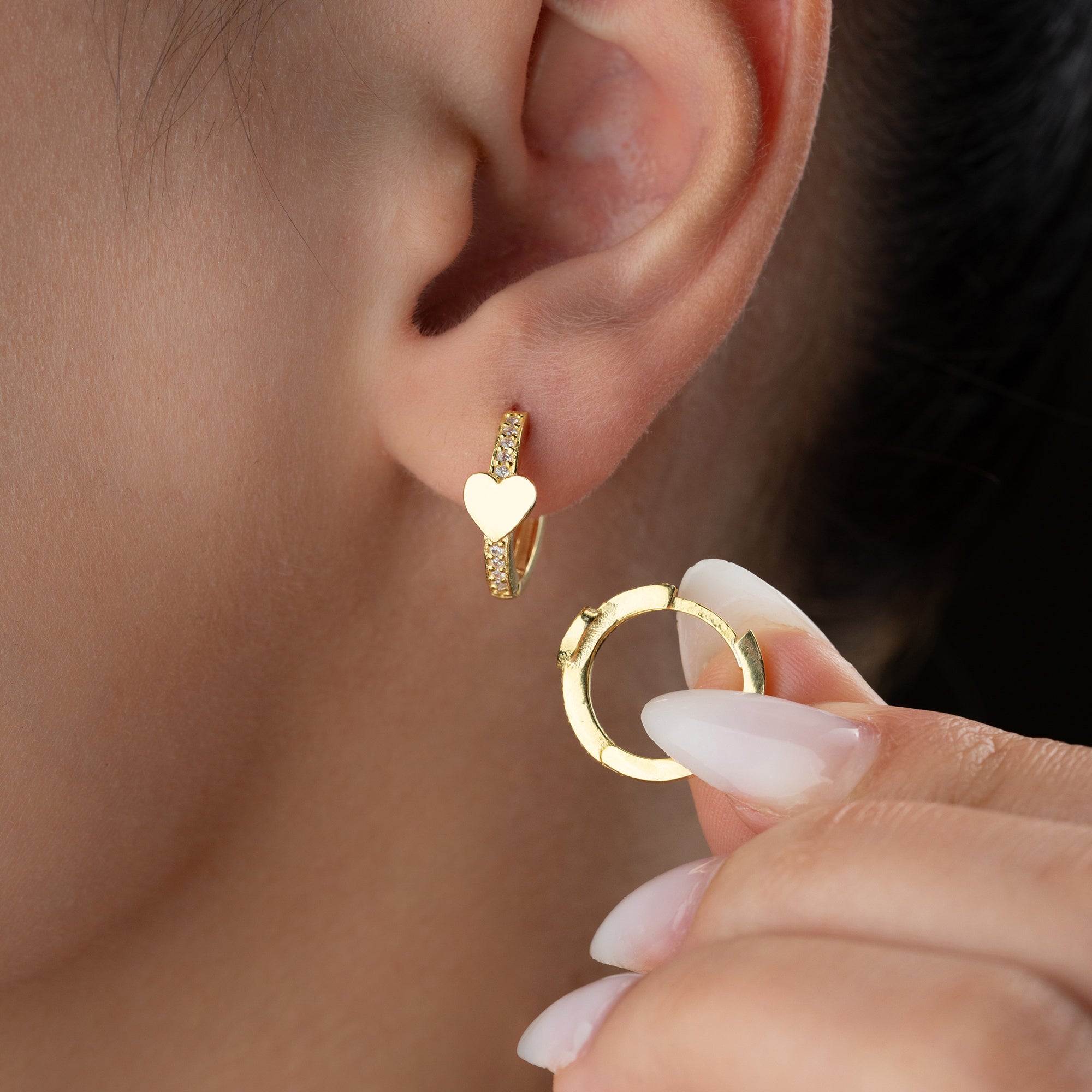 MAYA HJÄRTA ÖRHÄNGEN | 925 SILVER