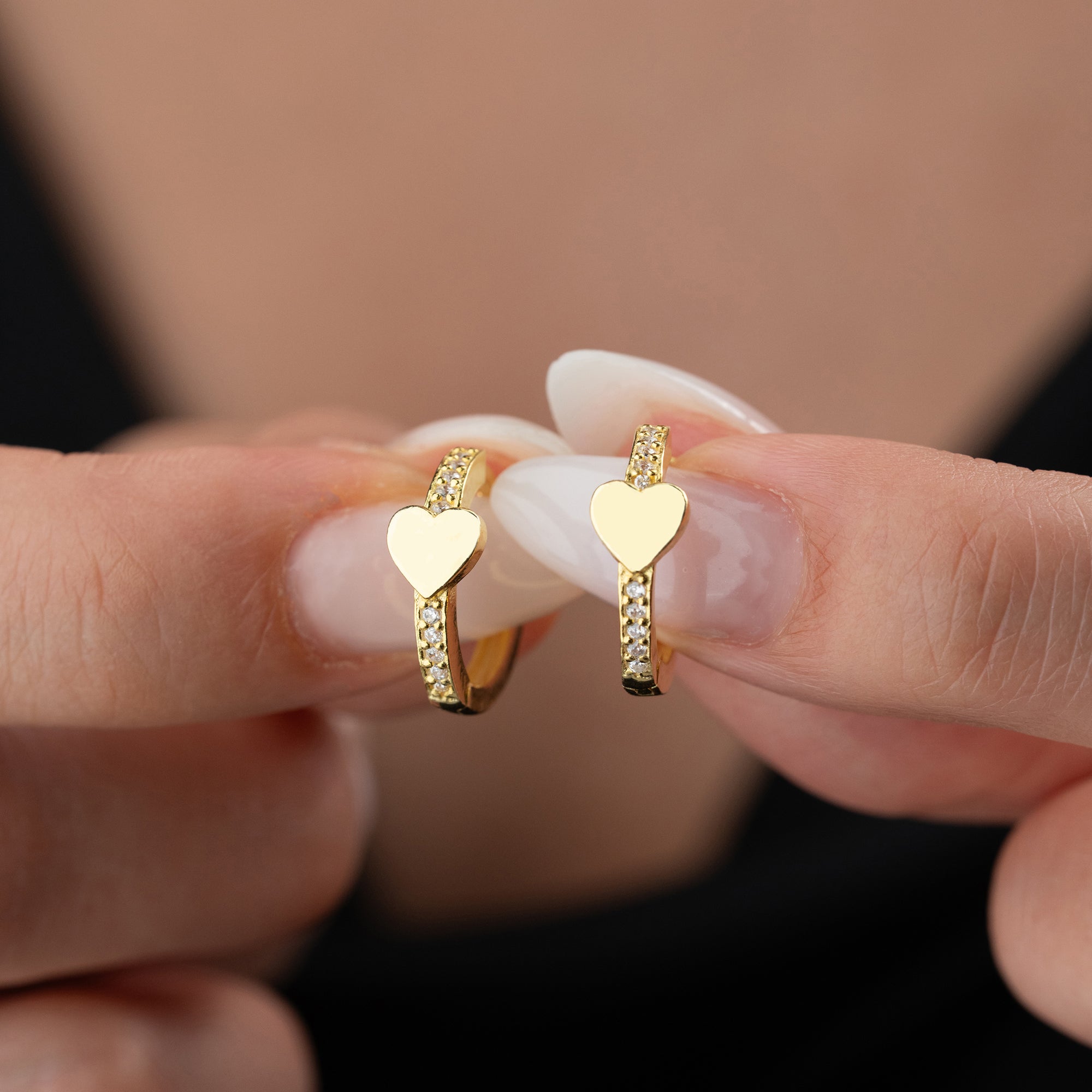 MAYA HJÄRTA ÖRHÄNGEN | 925 SILVER