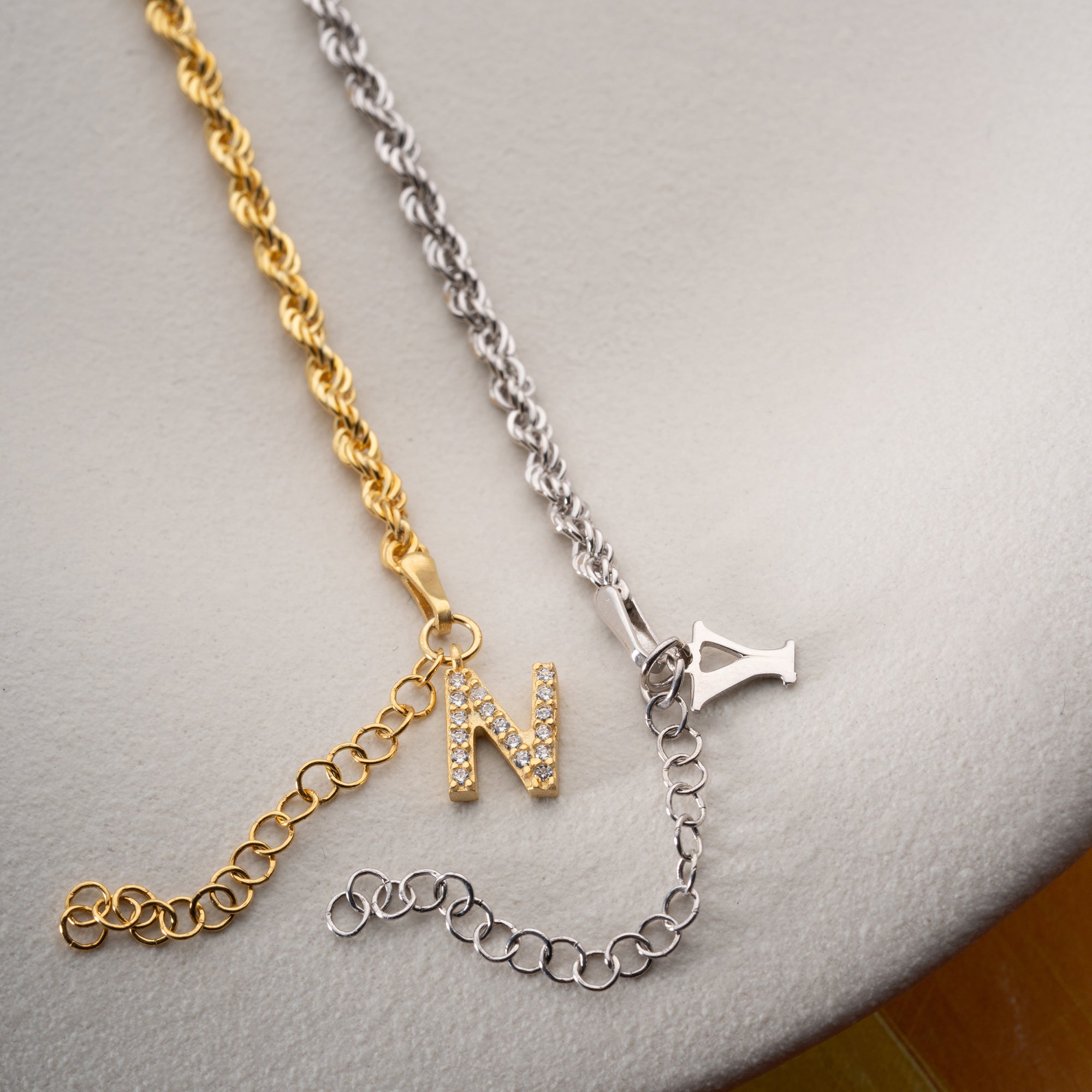 ARMBAND MED VIRVELBOKSTIVER | 925 SILVER