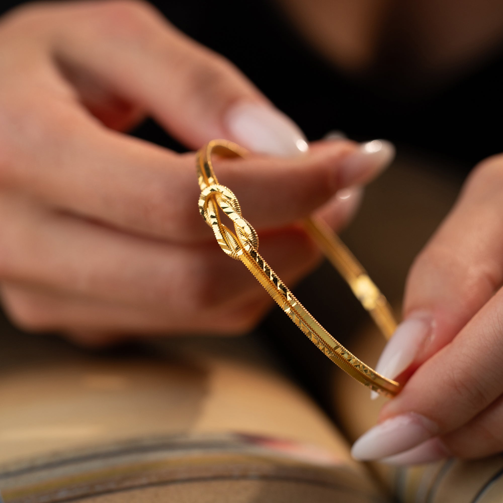 KÄRLEKSKNUT AJDA-ARMBAND | 925 SILVER