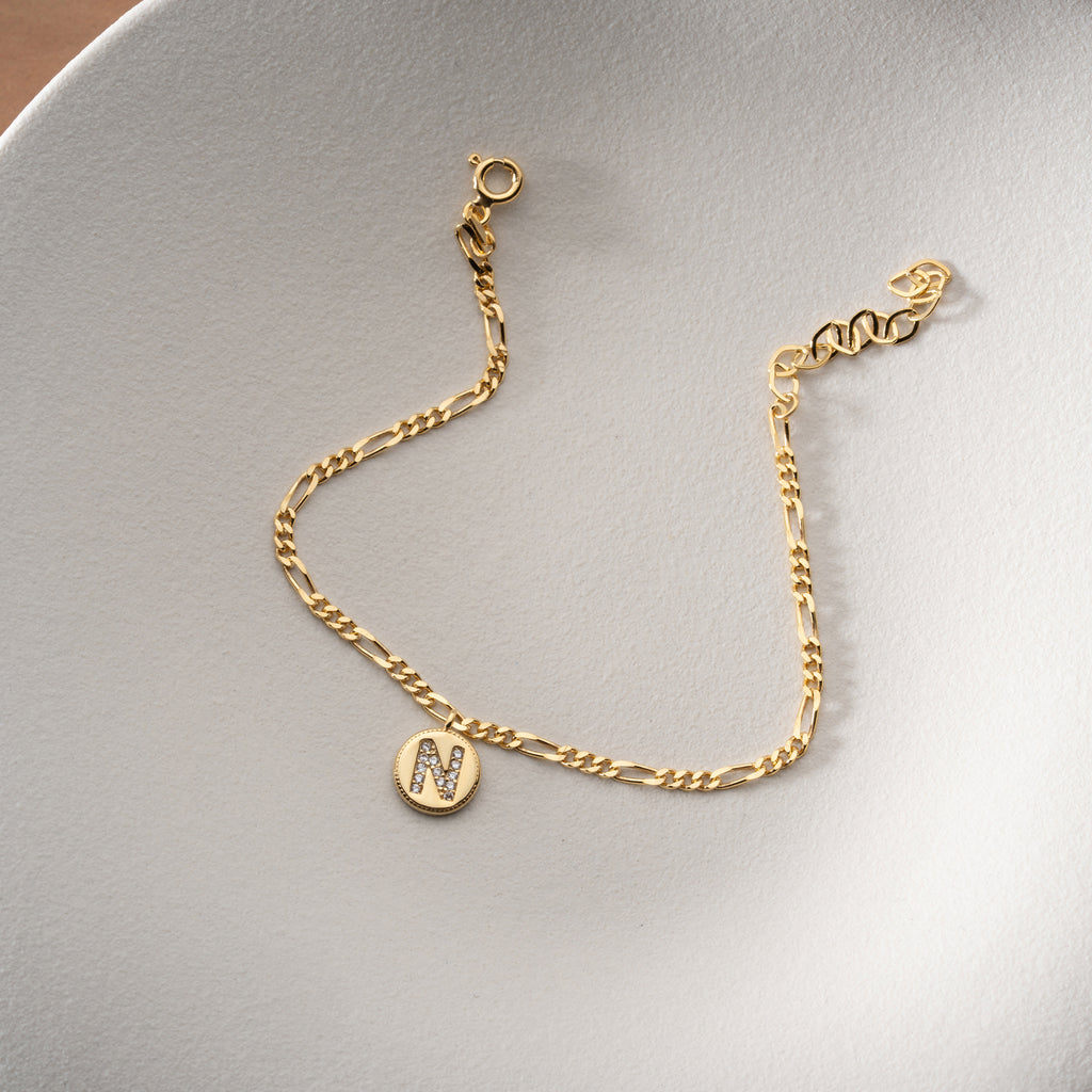 ARMBAND MED ZIRKONIUMPLATTA MED BOKSTAVER | 925 SILVER