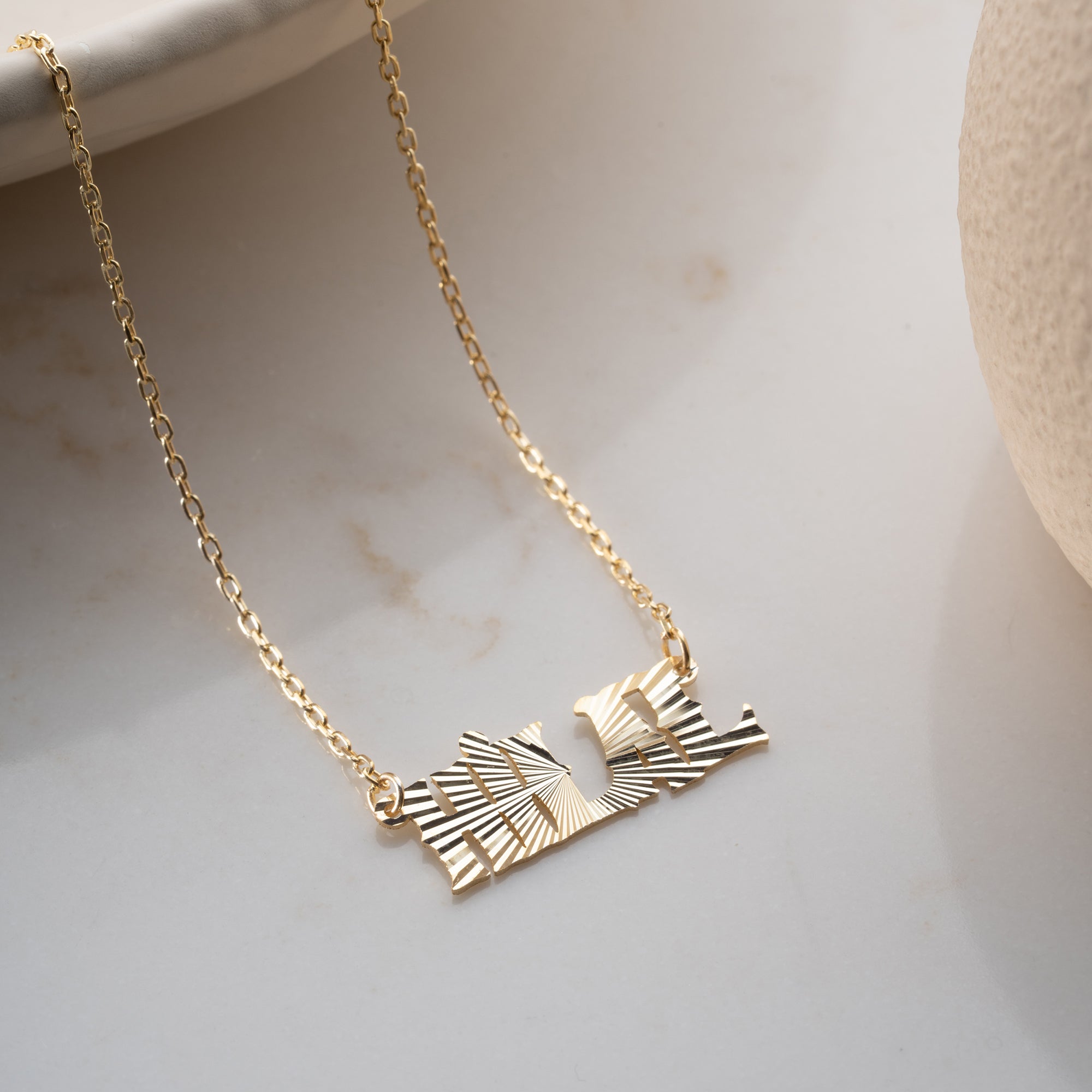 LIRIO NAMN KRAGE | 925 SILVER