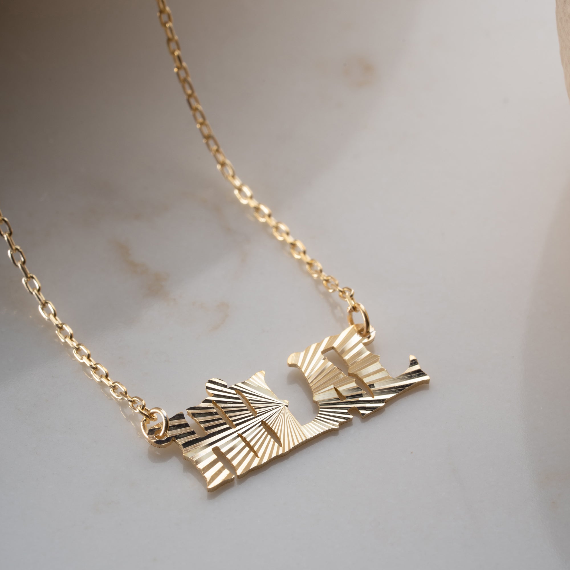 LIRIO NAMN KRAGE | 925 SILVER