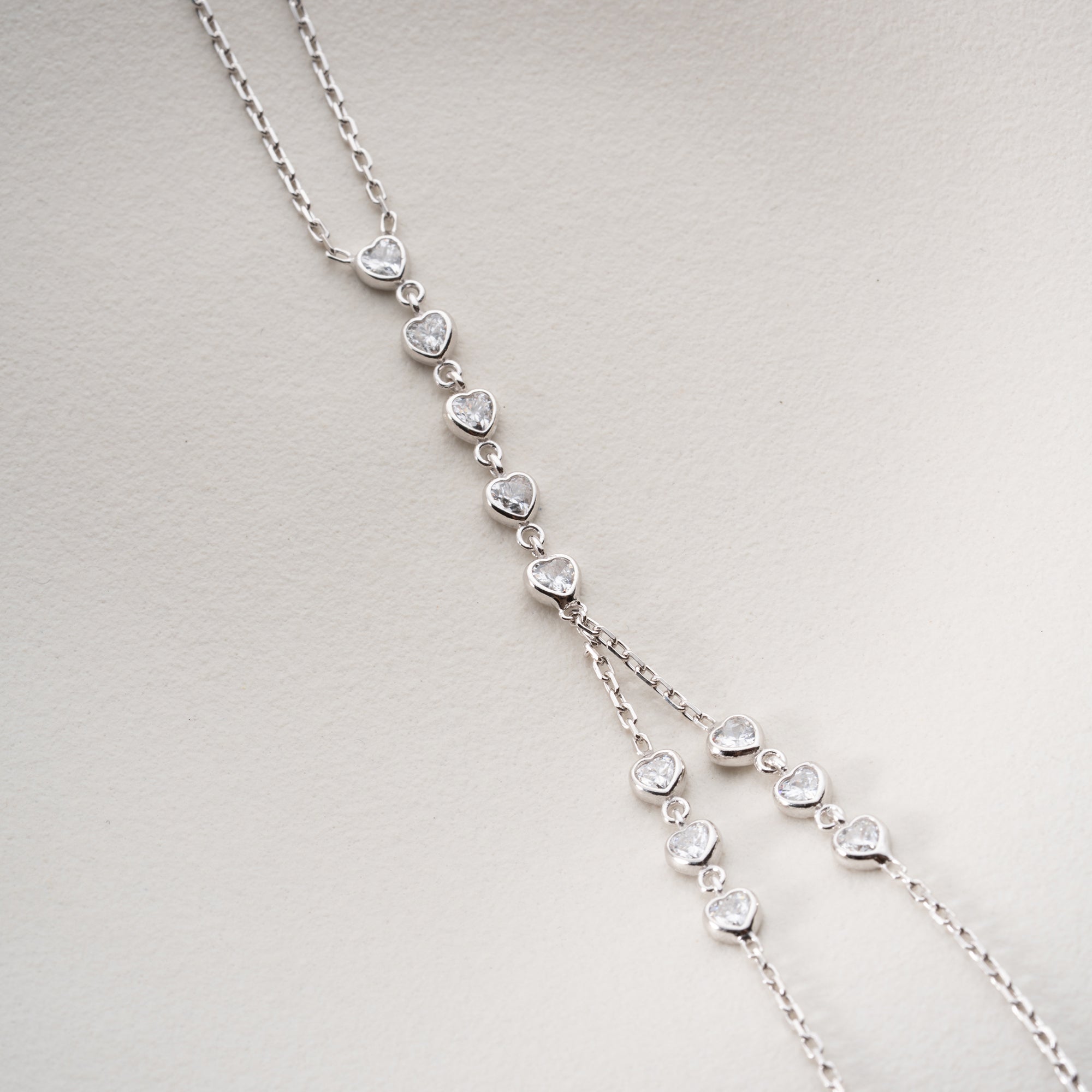 MIVE HJÄRTHANDSÖRKLING | 925 SILVER