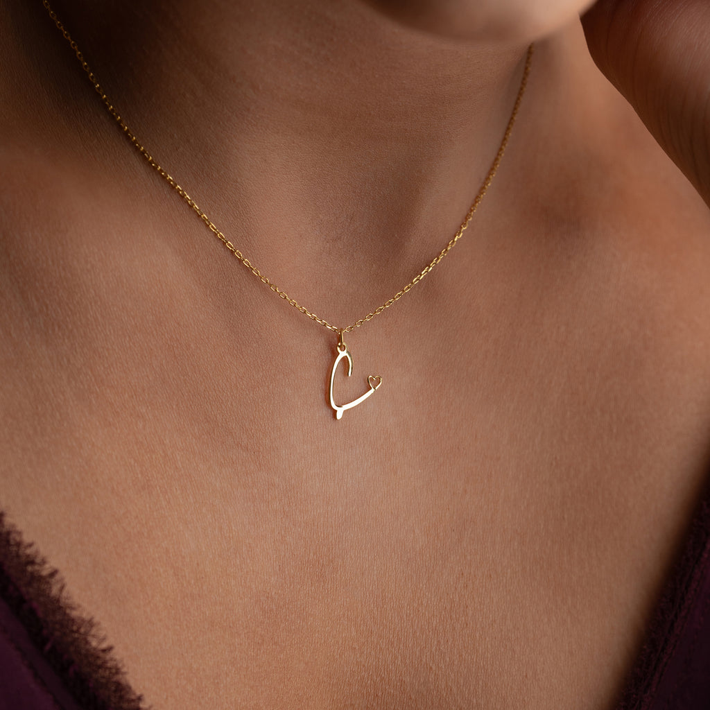 STORT BREV KRAGE MED MINI-HJÄRTA | 925 SILVER