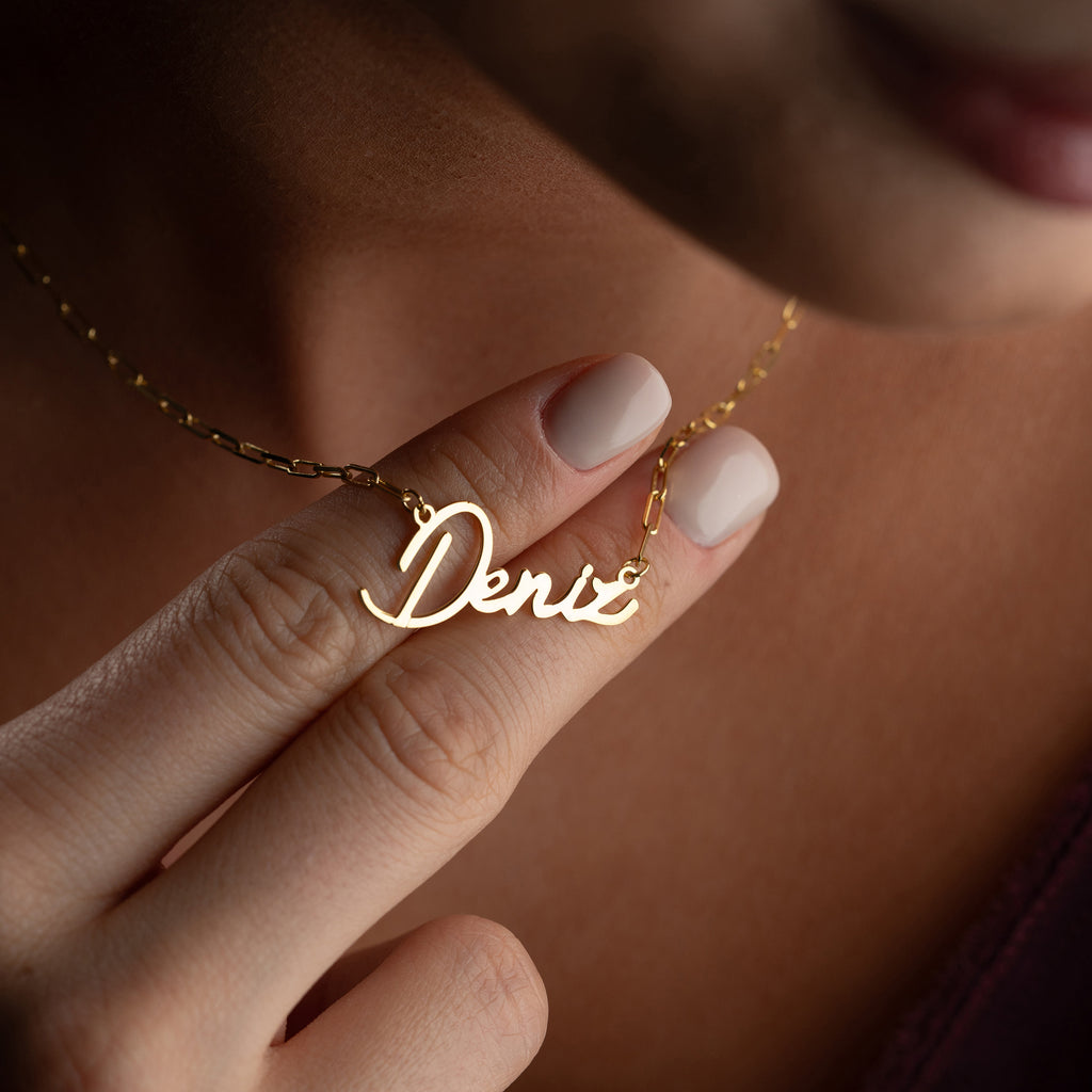 HORISONTAL SÄLLEN NAMN KEDJA MED STEN | 925 SILVER